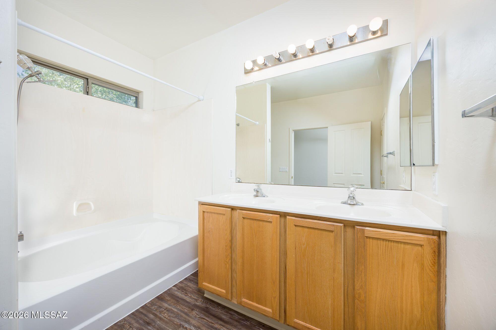 Continental Reserve Blk. 7 & 8 (1-82) - Residential Lease
