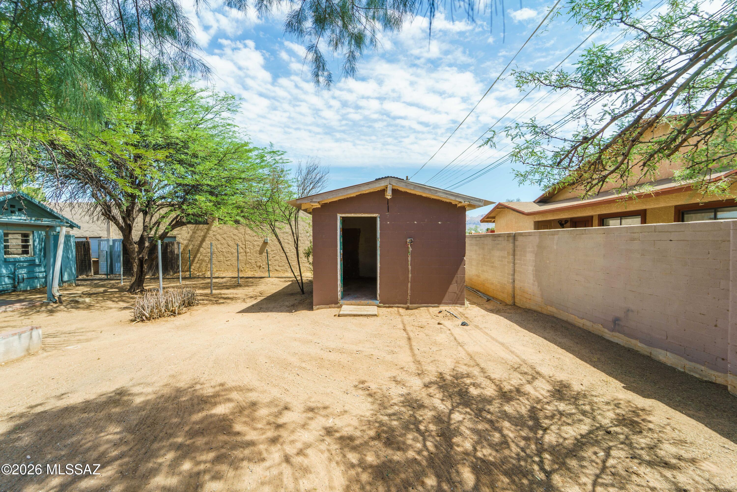 Catalina Poultry Acres NO 1 - Residential