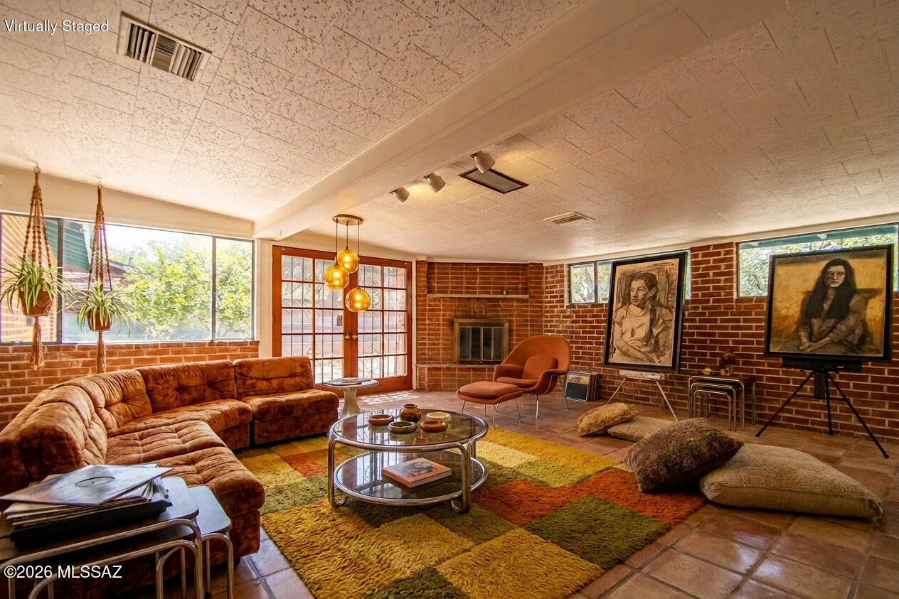 Blenman Annex - Residential
