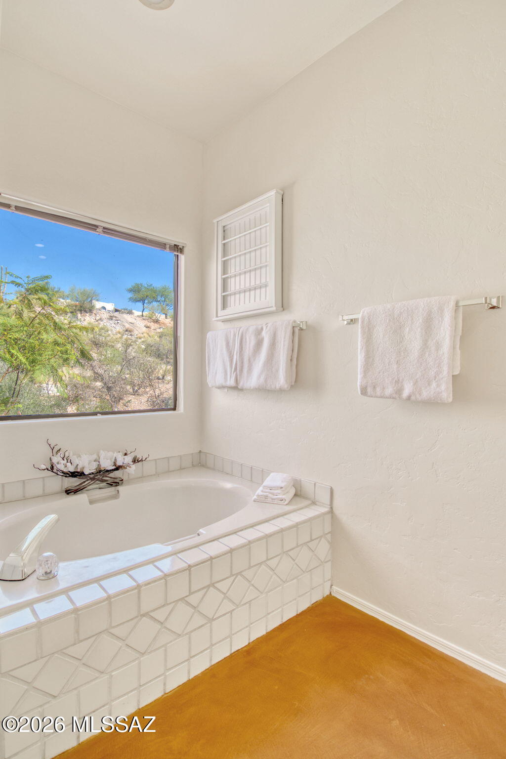 Rio Verde Vista II (1-73) - Residential Lease