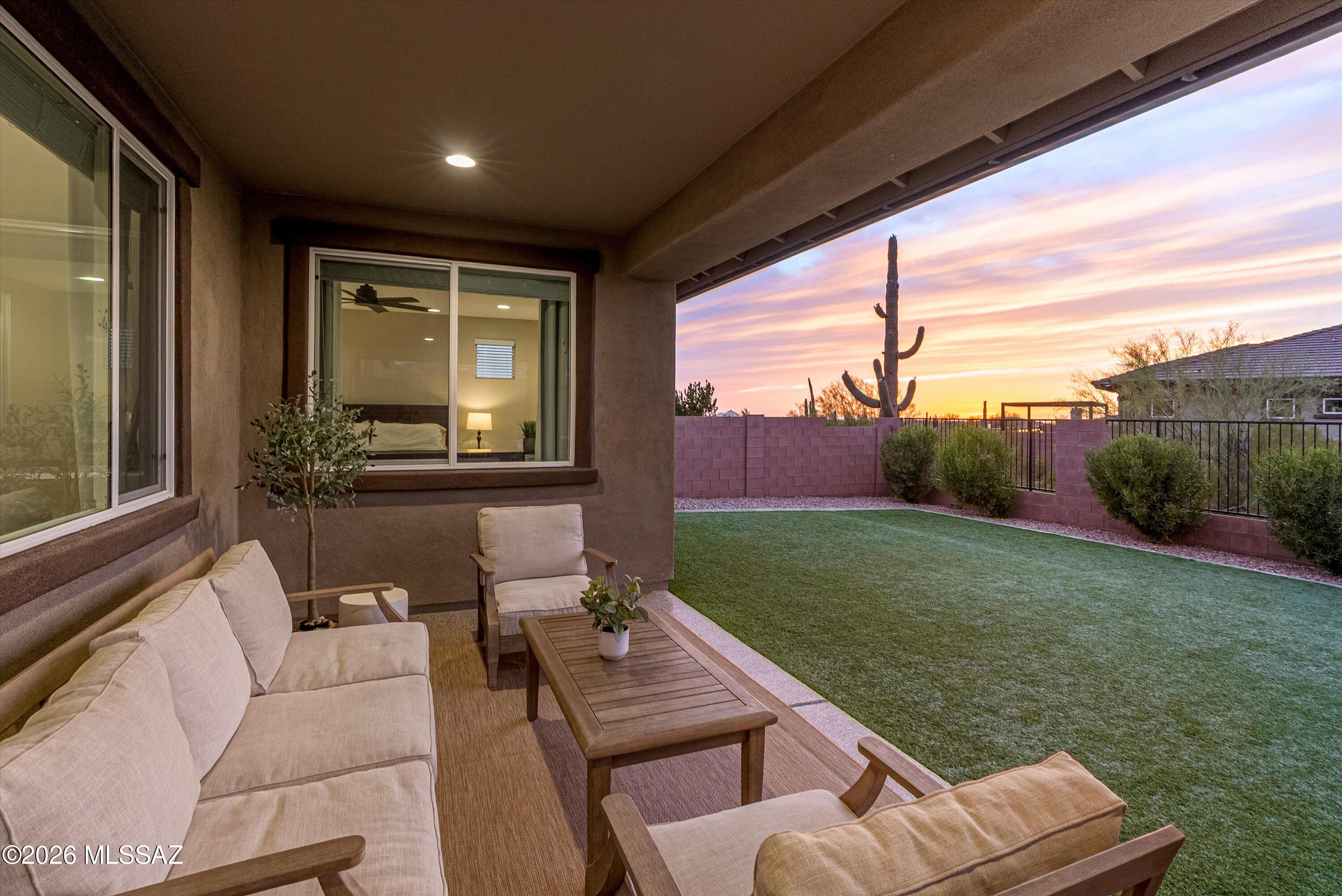 Blue Agave At Dove Mountain - Residential