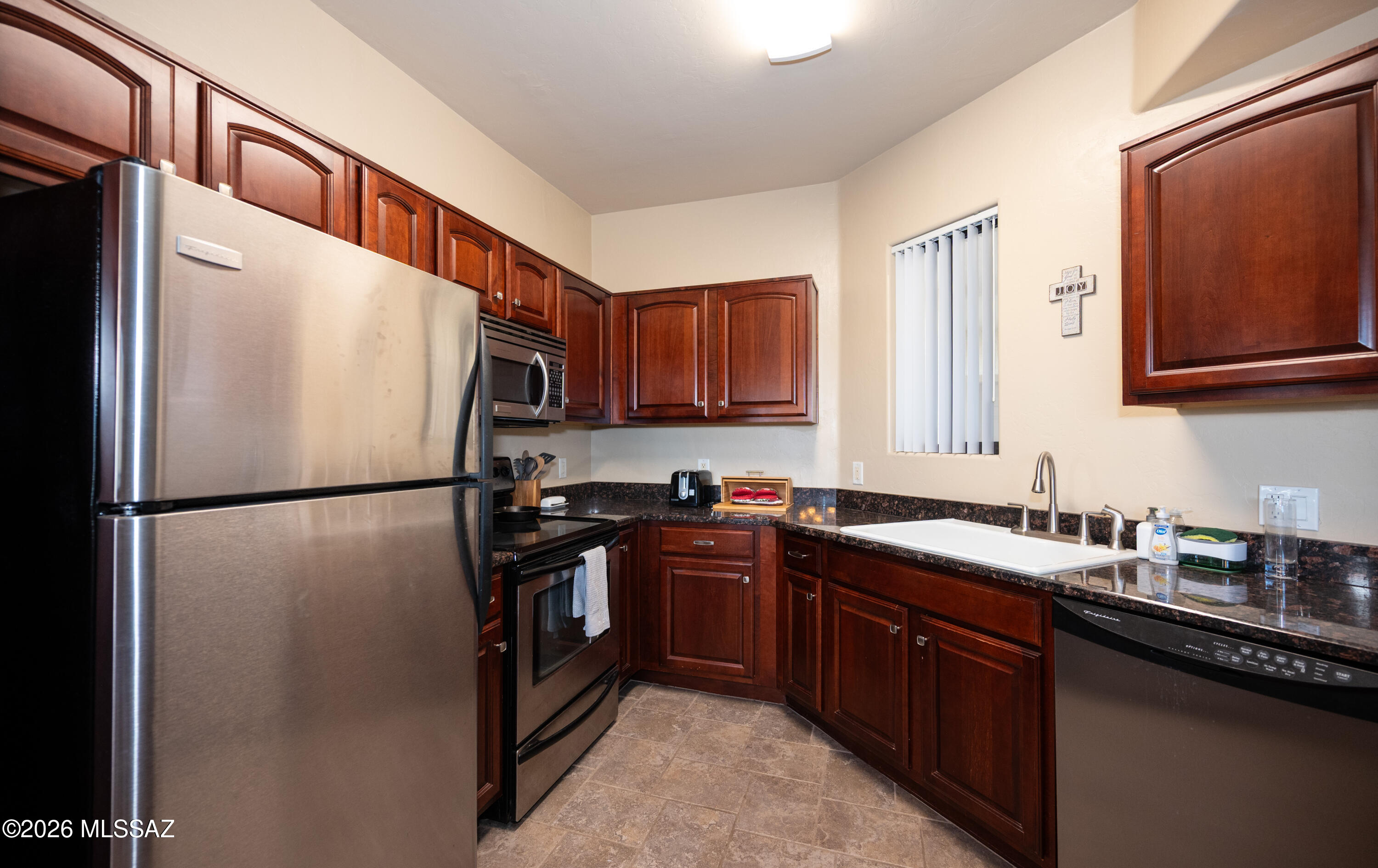 Hacienda Del Sol (1-69) - Residential Lease