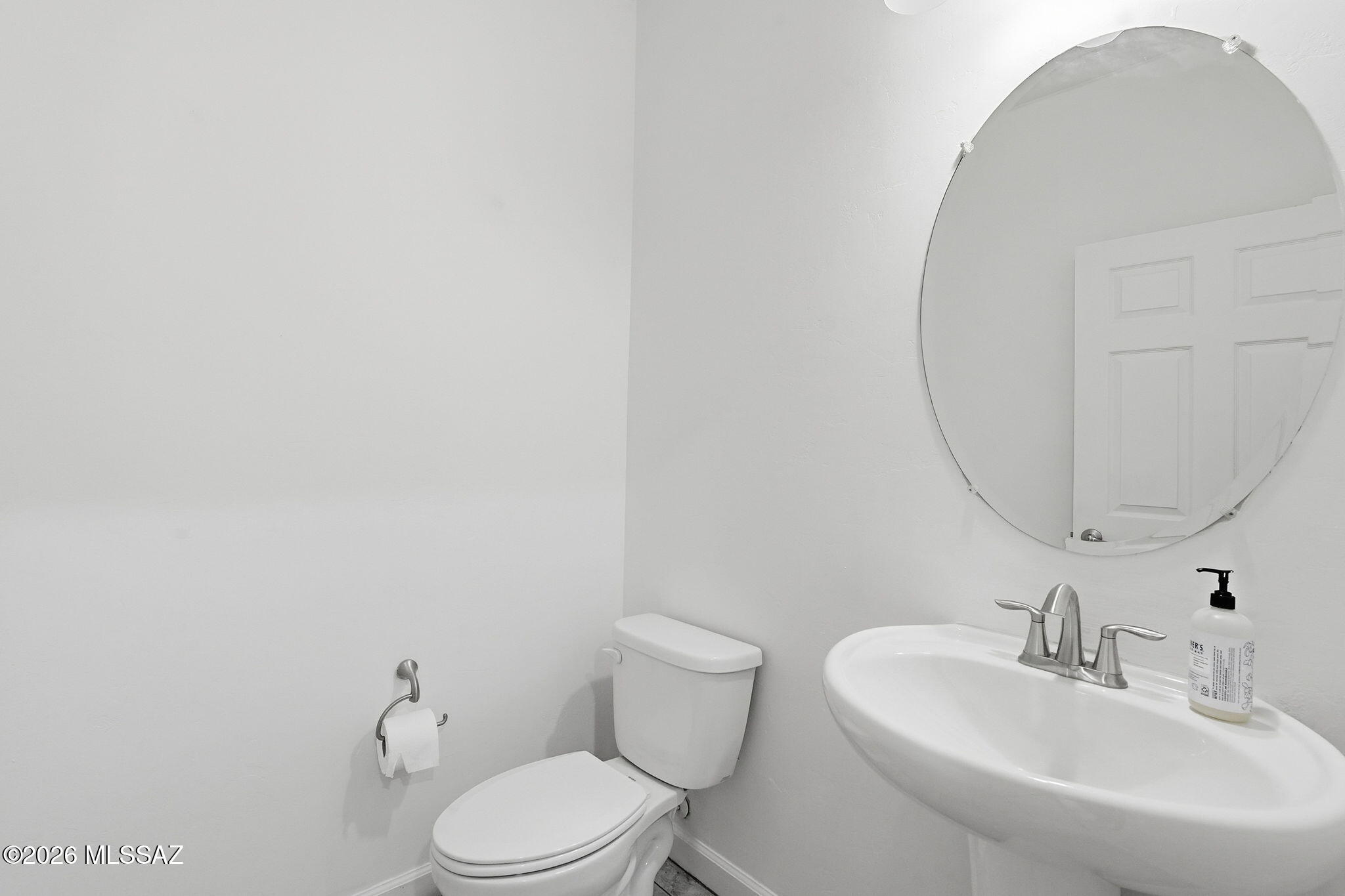 Vista Del Lago Norte SQ20140780198 - Residential