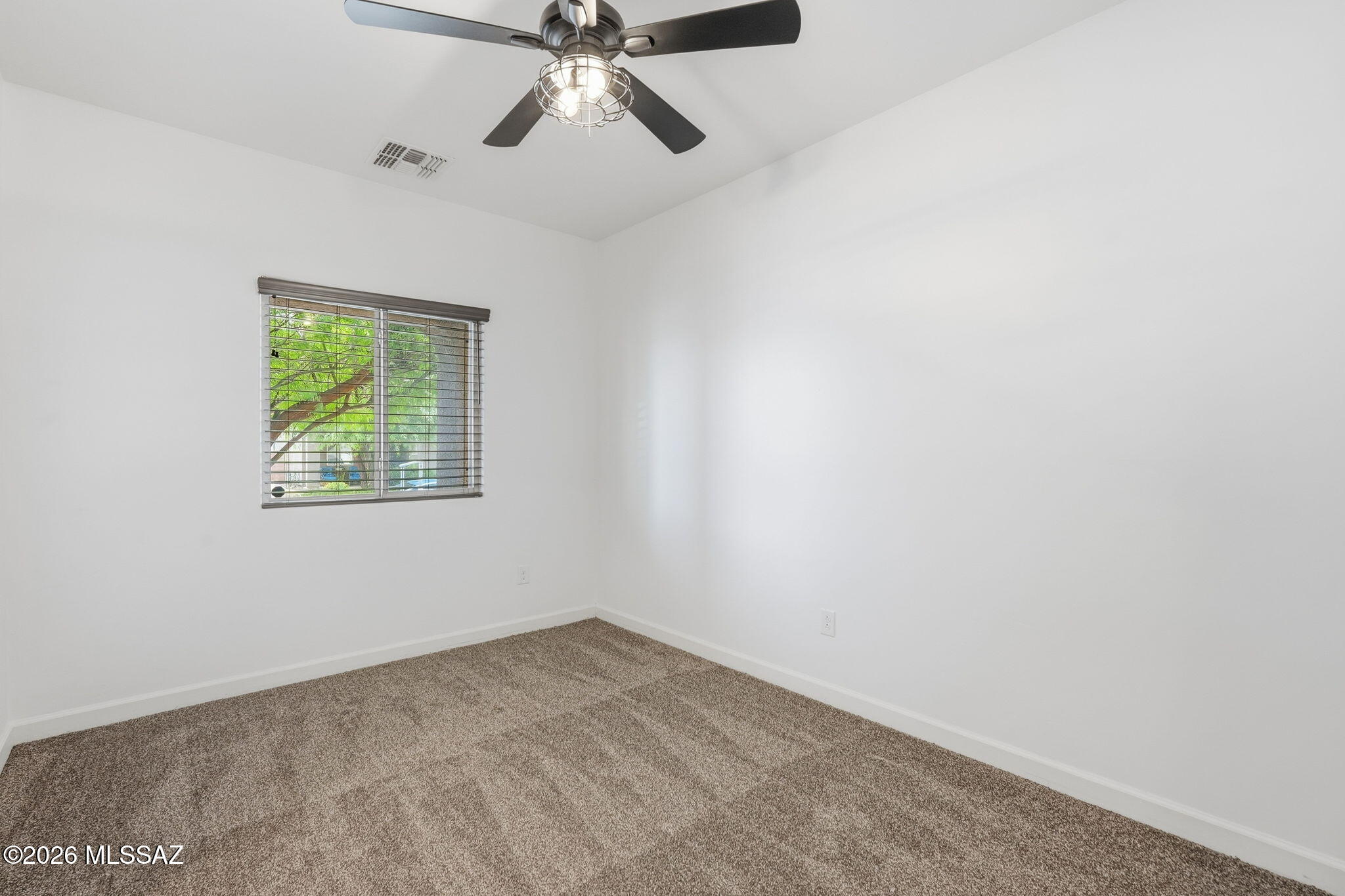 Vista Del Lago Norte SQ20140780198 - Residential
