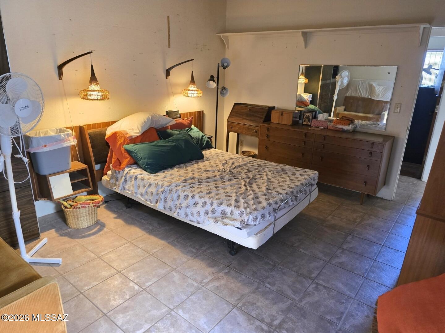 Casas Adobes Estates (1-760) - Residential