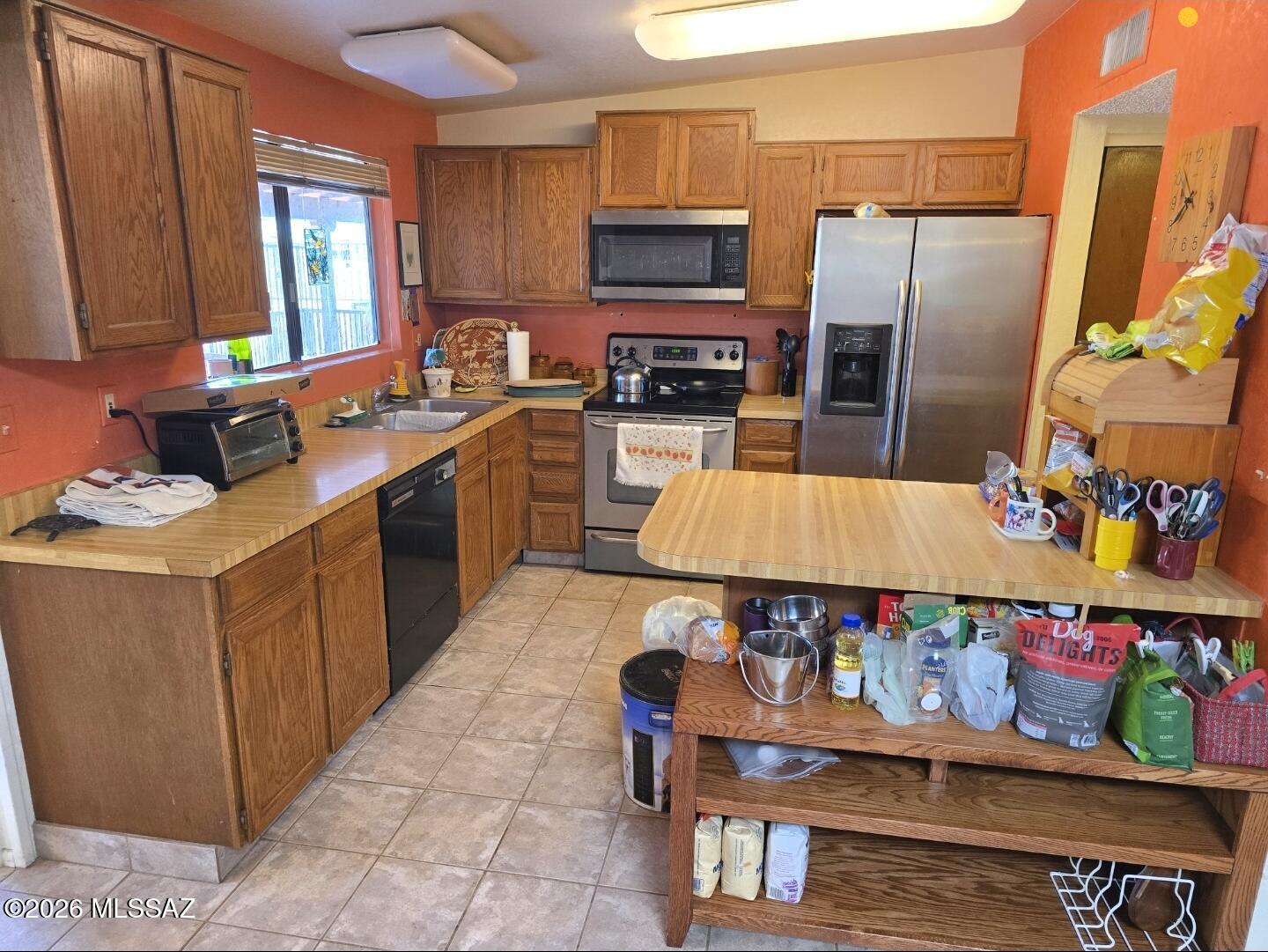 Casas Adobes Estates (1-760) - Residential