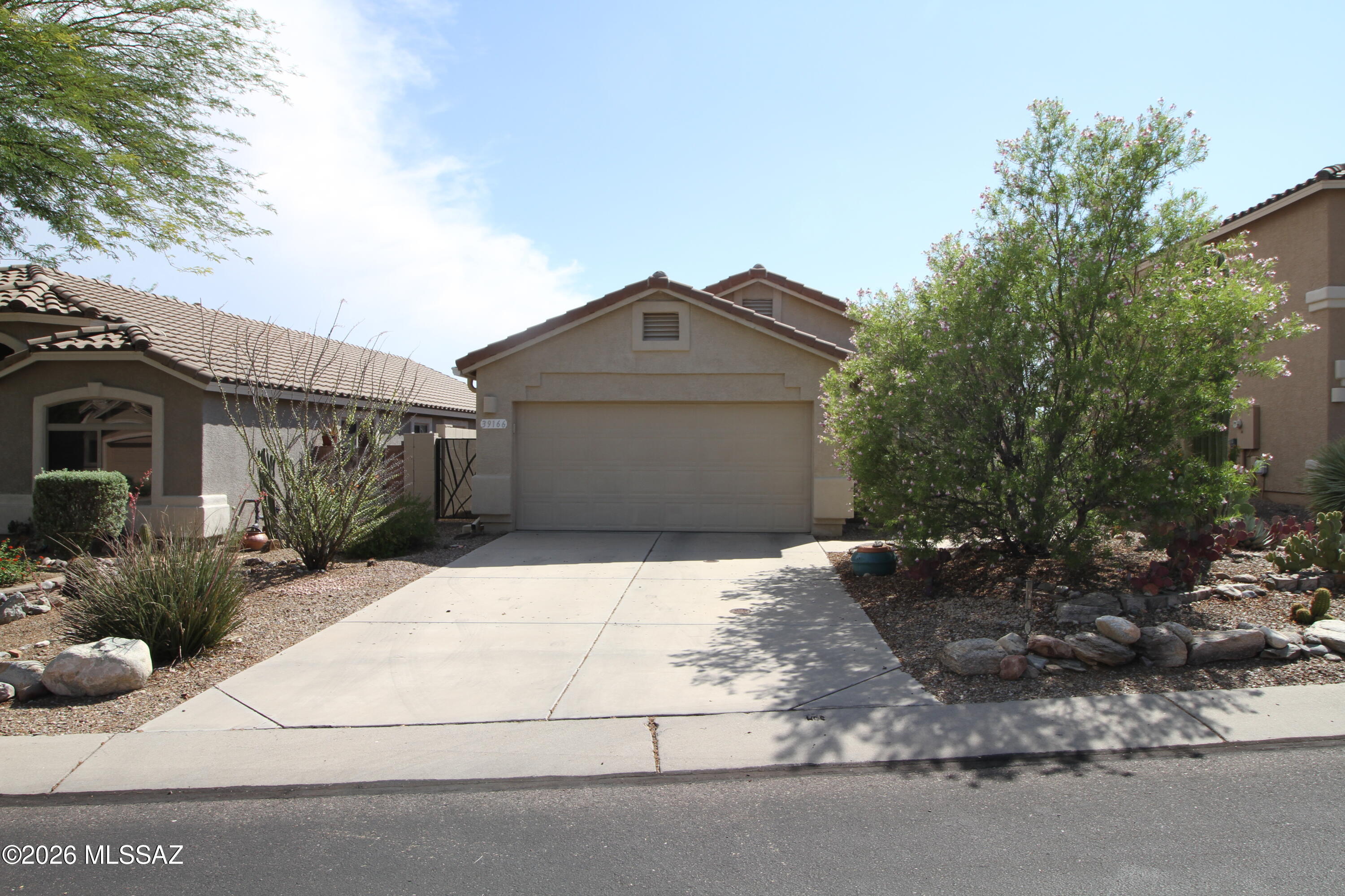 Wonderful contemporary home in Eagle Crest Ranch. 3 bedroom, 2 bath plus den. Split bedroom plan, open floor plan, 2 car garage and private backyard with trees