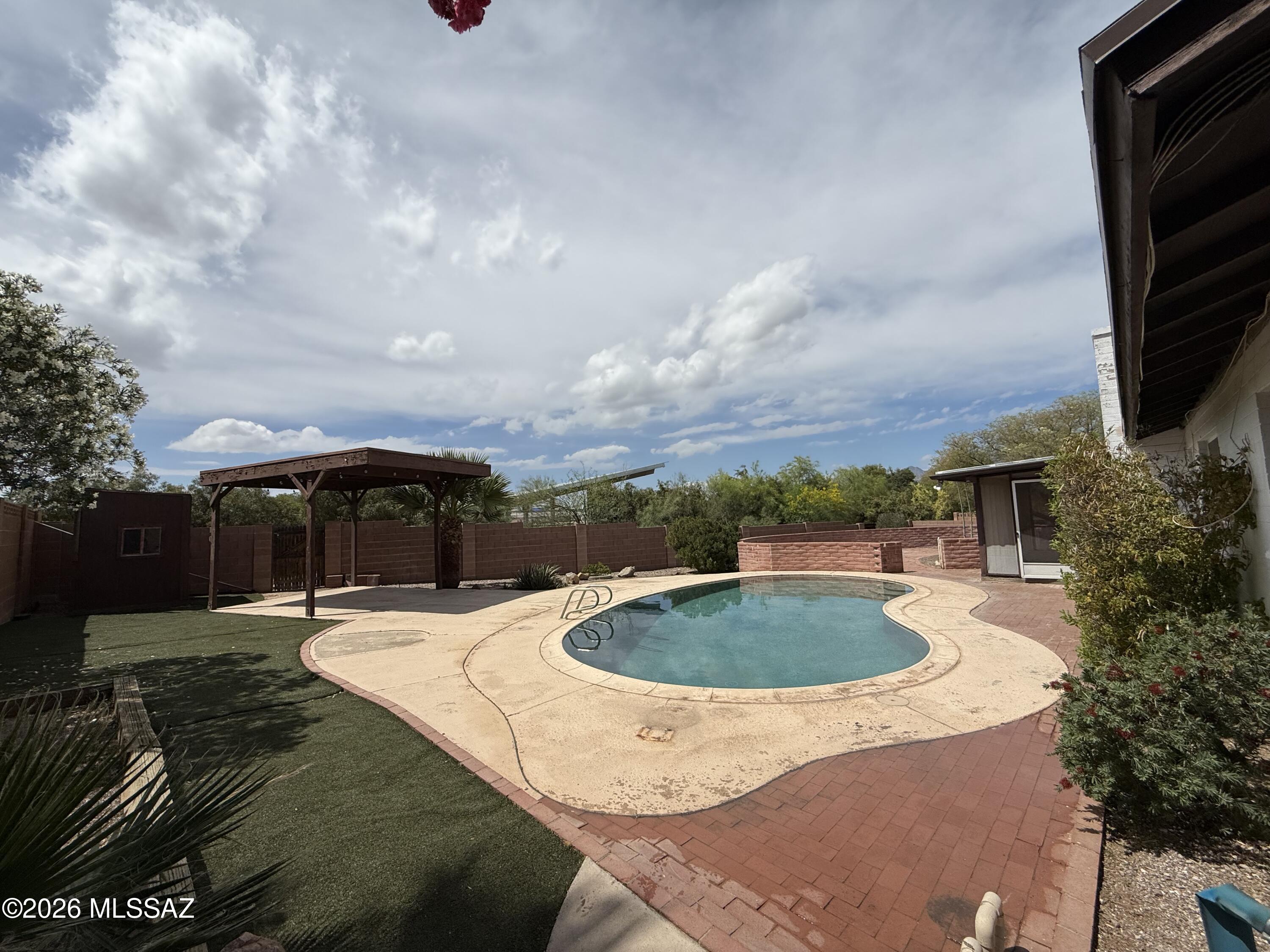 N/A - Residential Lease