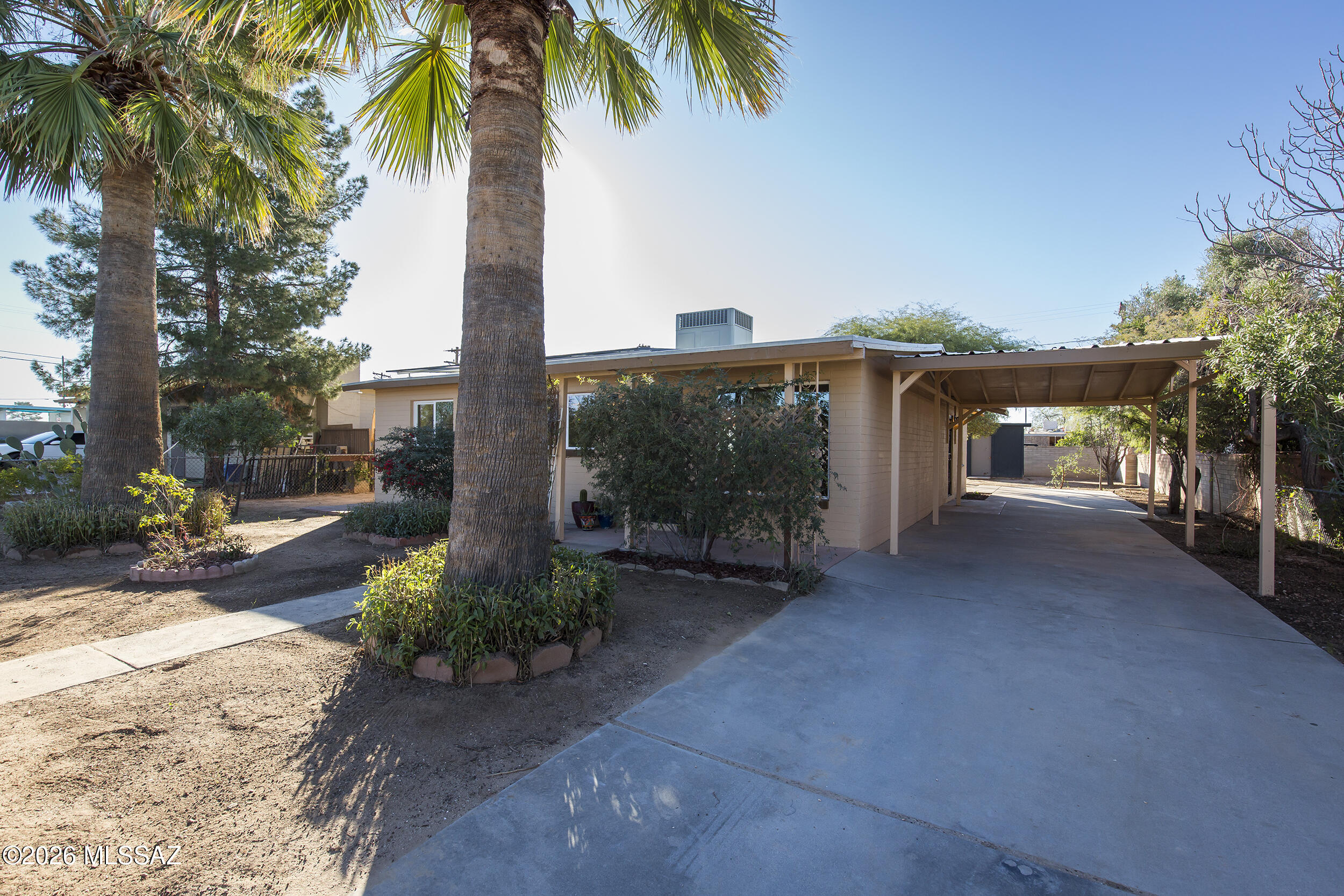 Las Casitas Addition - Residential