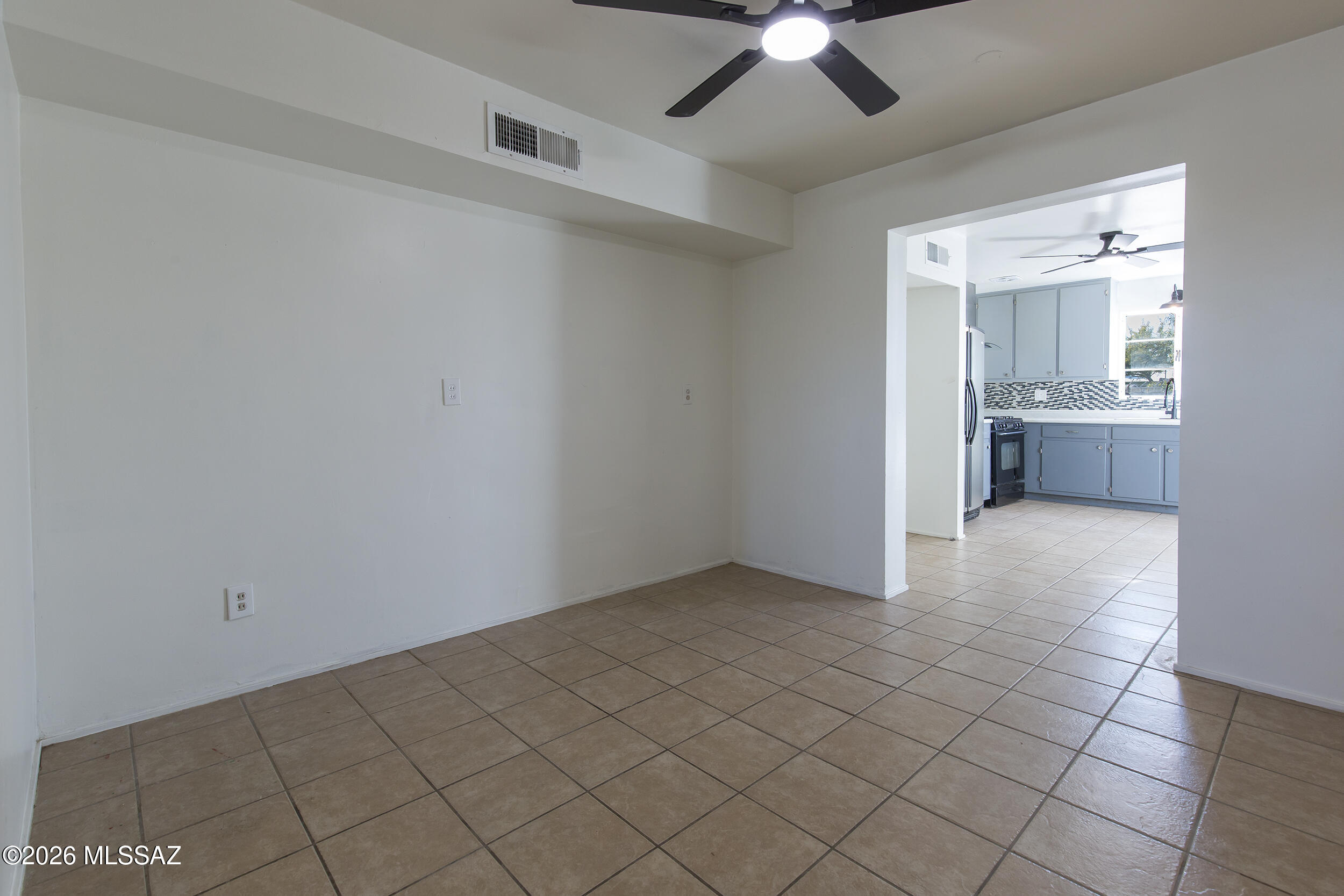 Las Casitas Addition - Residential