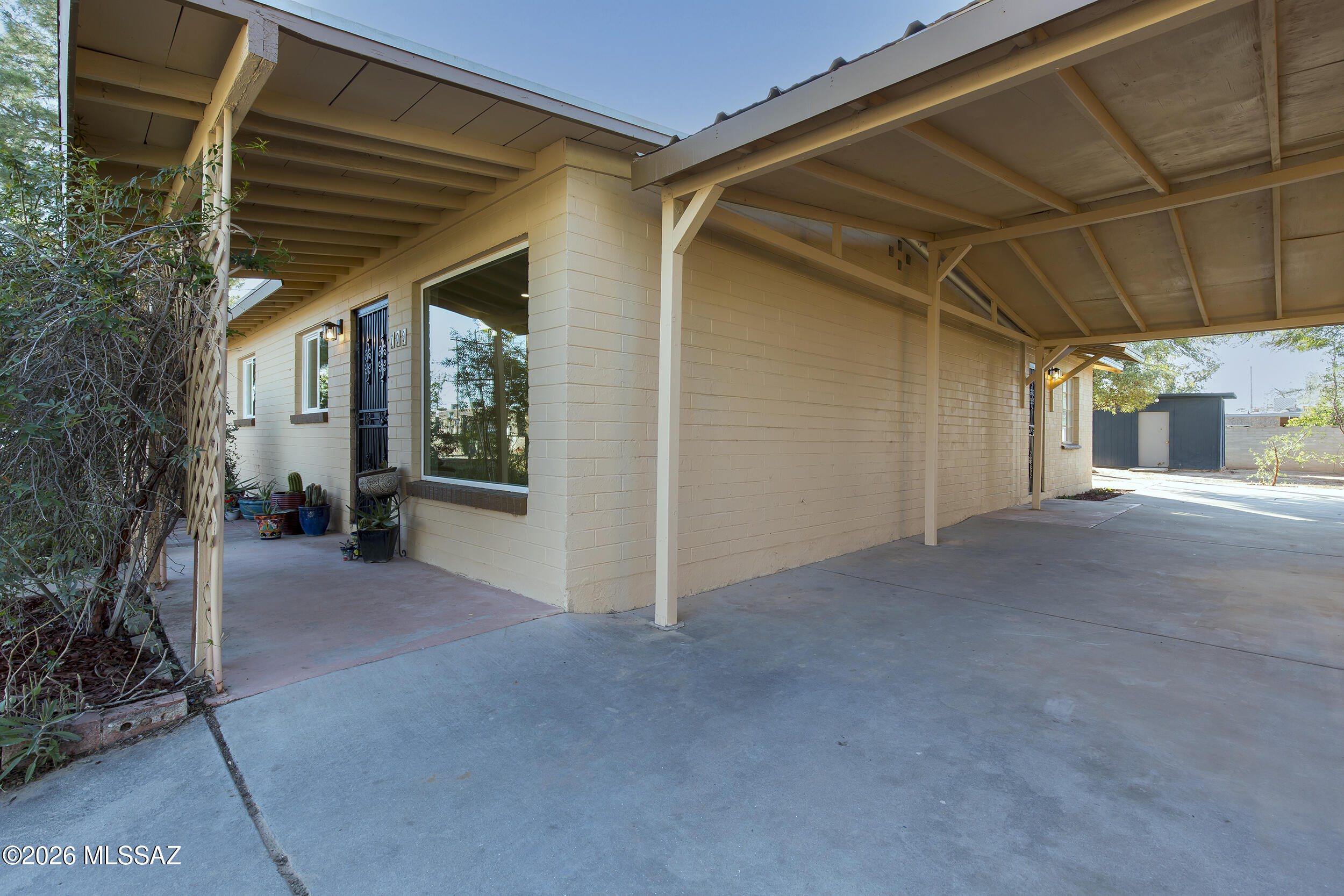 Las Casitas Addition - Residential