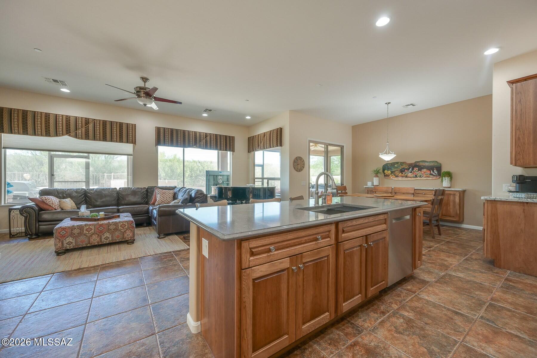 Saddlebrooke - Residential