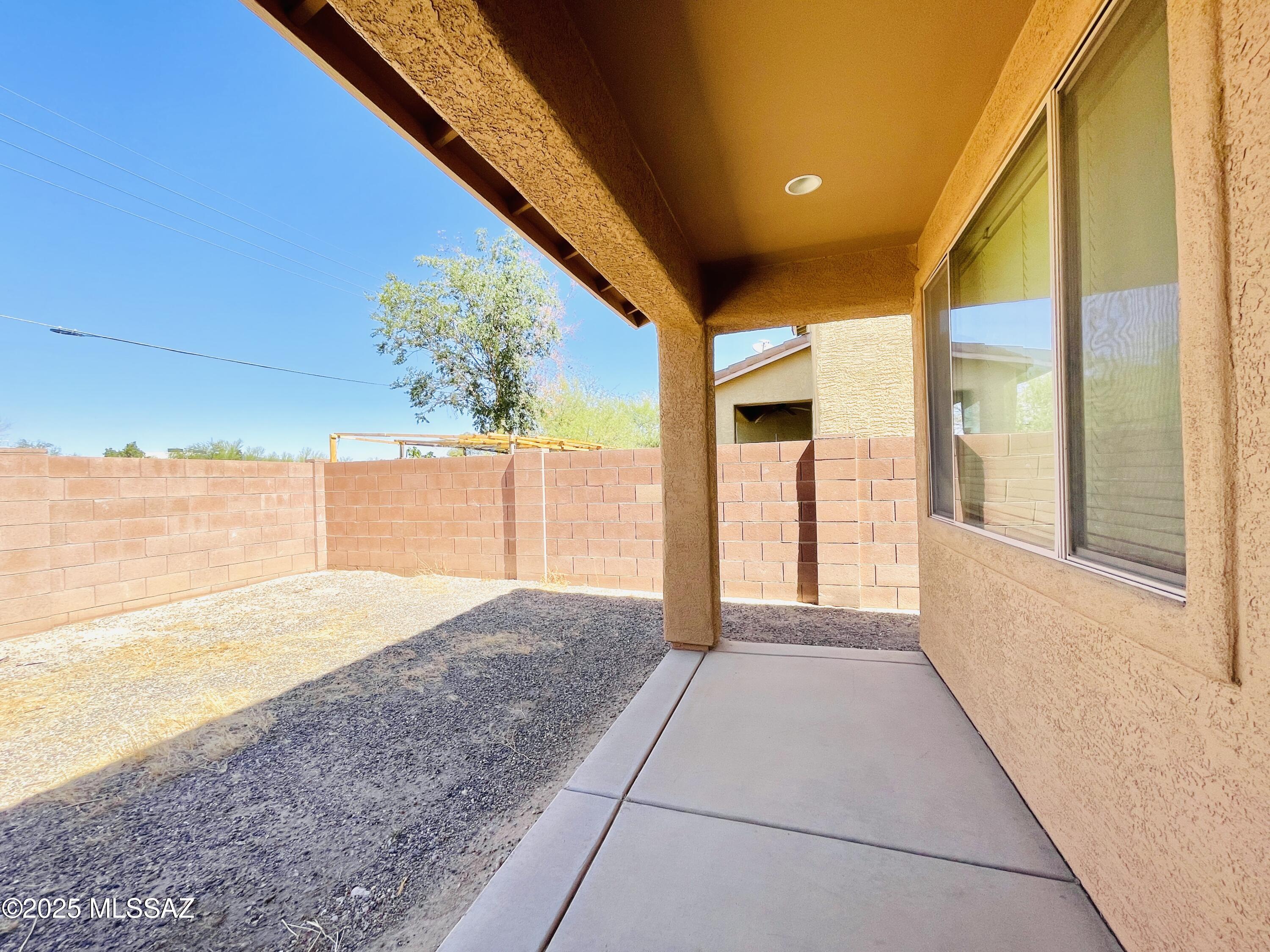 Paseo del Rio - Residential Lease