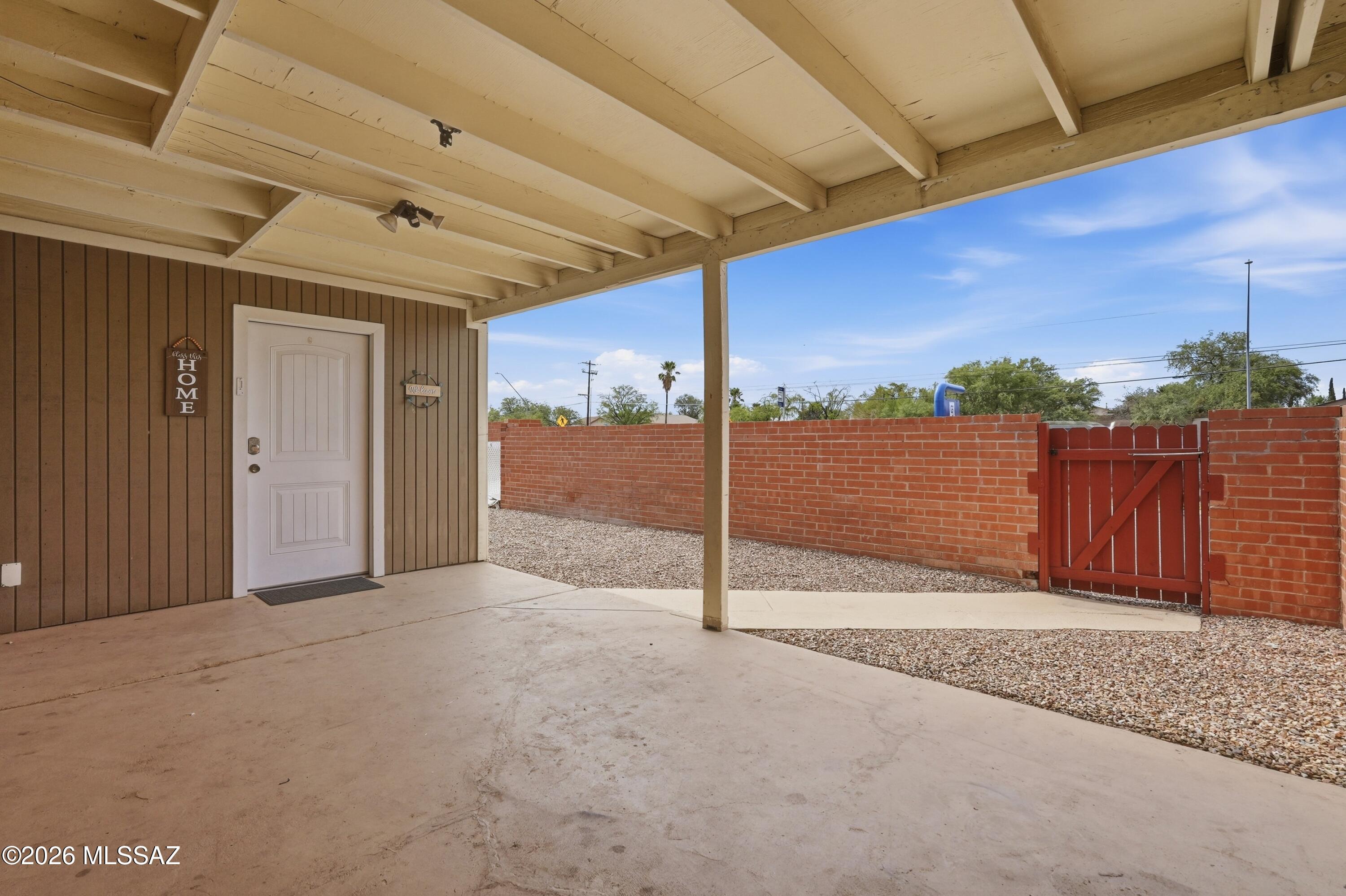 Palm Ridge Terrace Condo - Residential