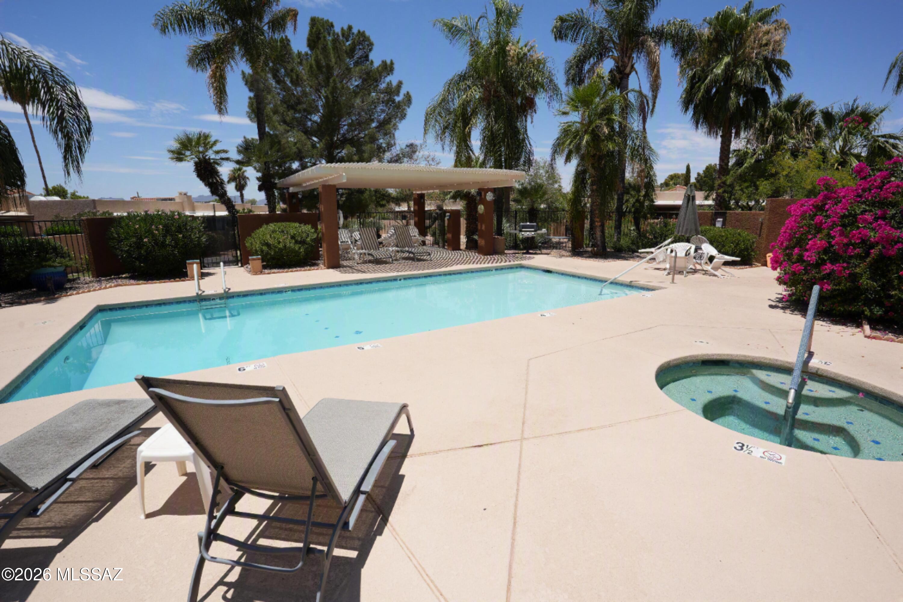 Sunset Ridge Townhomes (1-73) - Residential