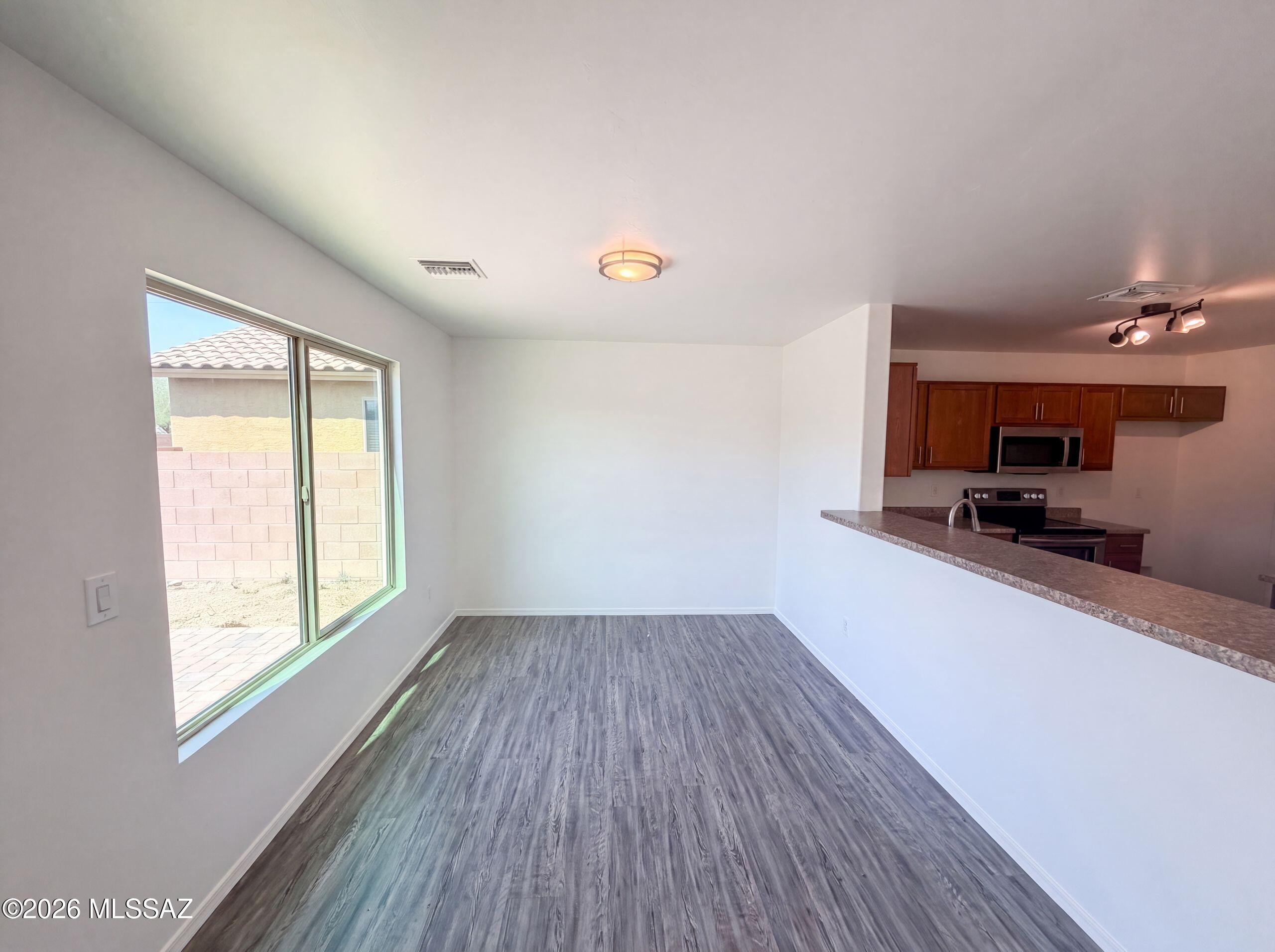 Los Arroyos Resub - Residential