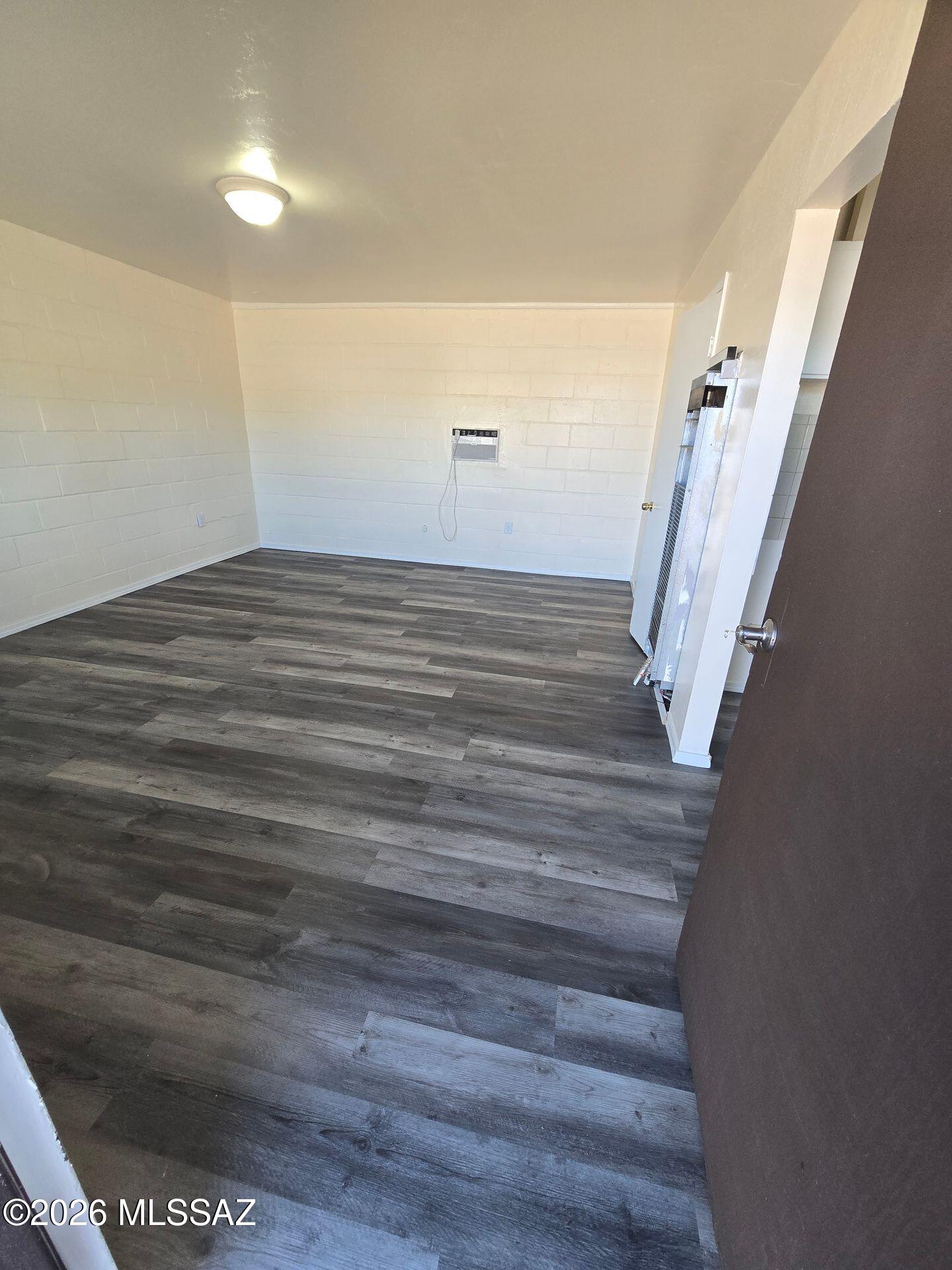 Home No 2 - Residential Lease