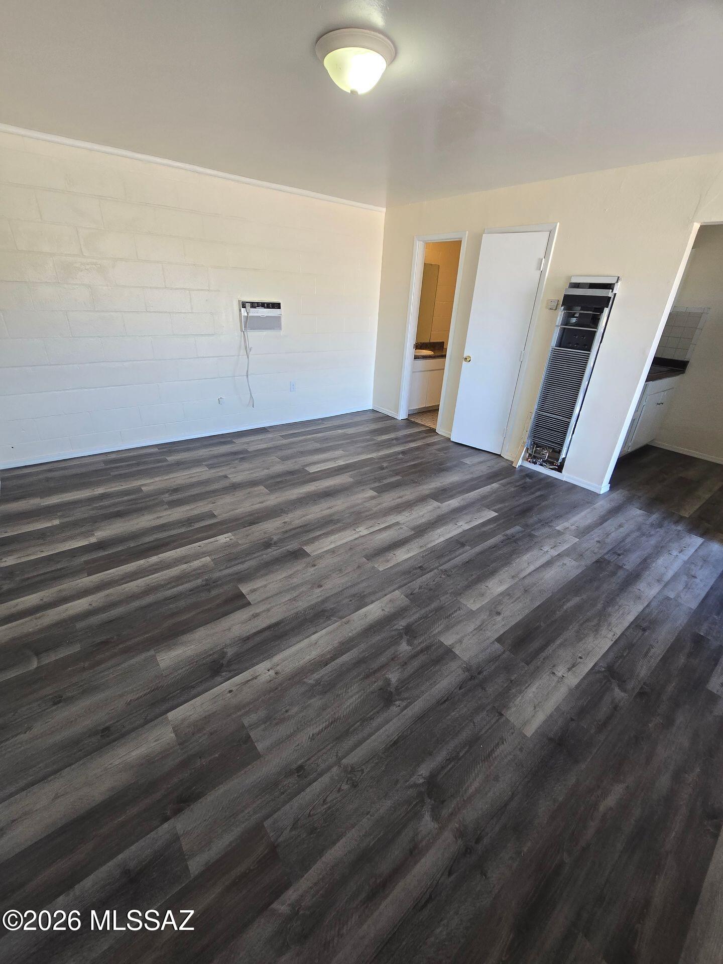 Home No 2 - Residential Lease