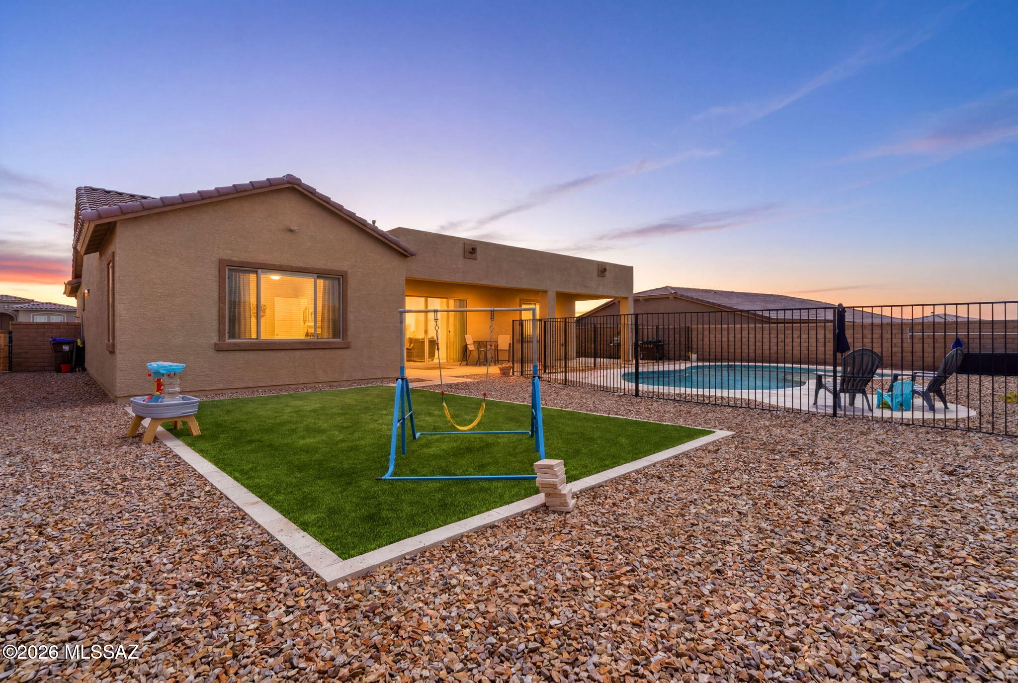 Los Saguaros At Dove Mountain SQ20121640199 - Residential