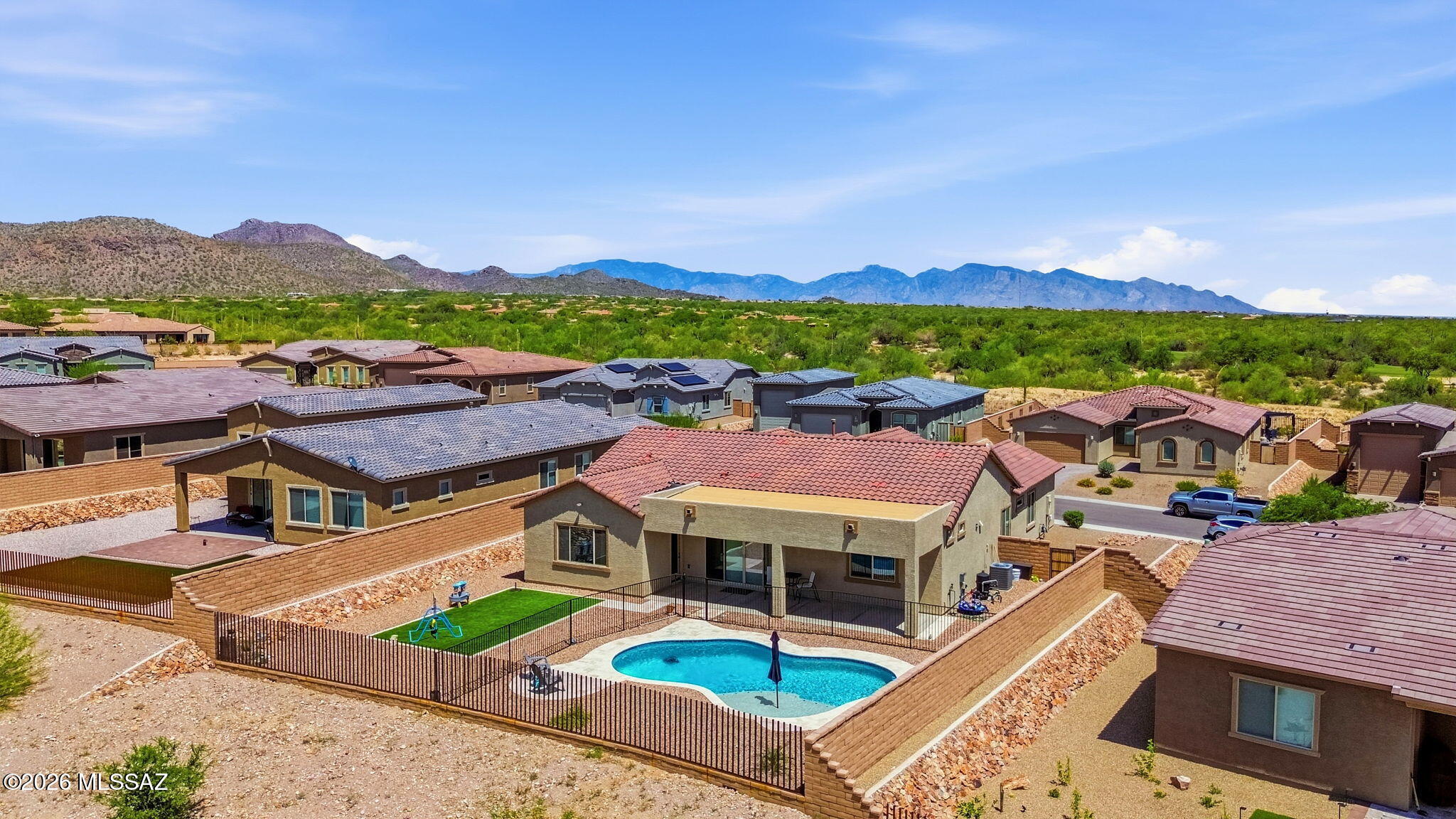 Los Saguaros At Dove Mountain SQ20121640199 - Residential