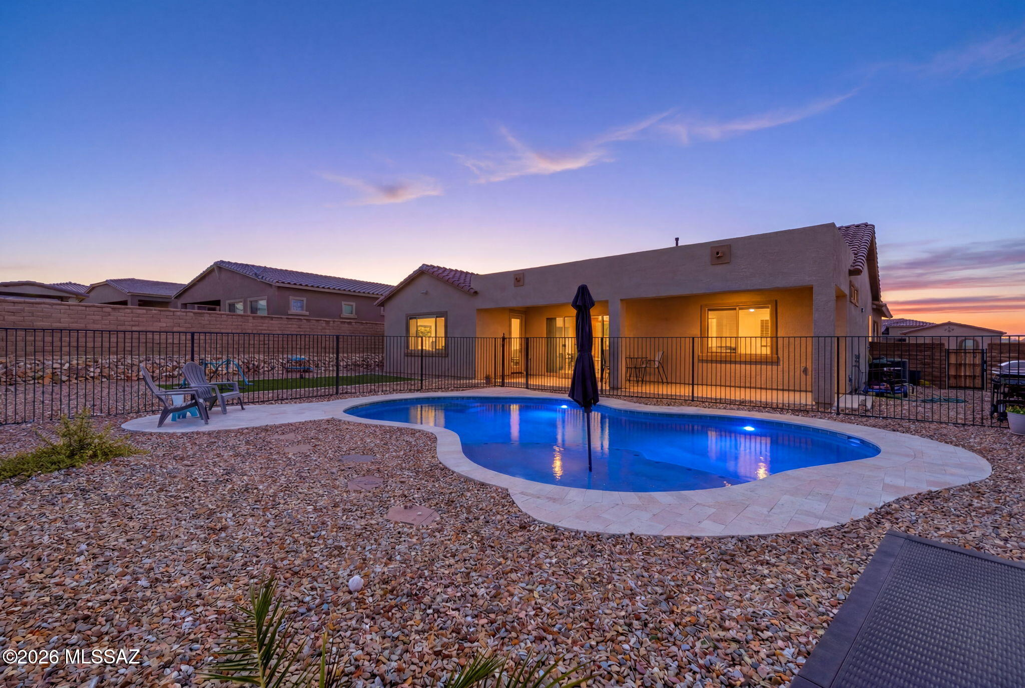 Los Saguaros At Dove Mountain SQ20121640199 - Residential