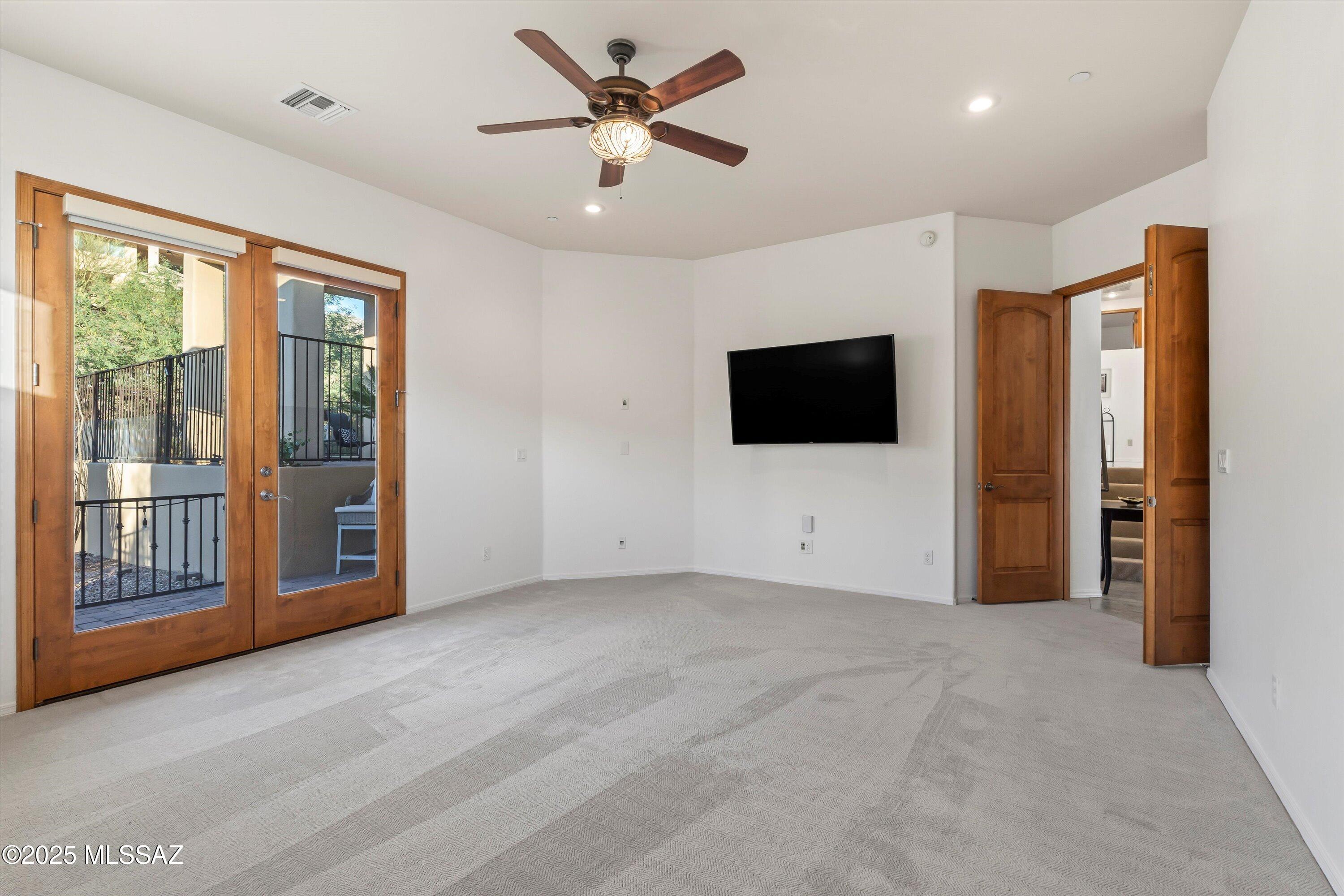 La Reserve (25-57) - Residential