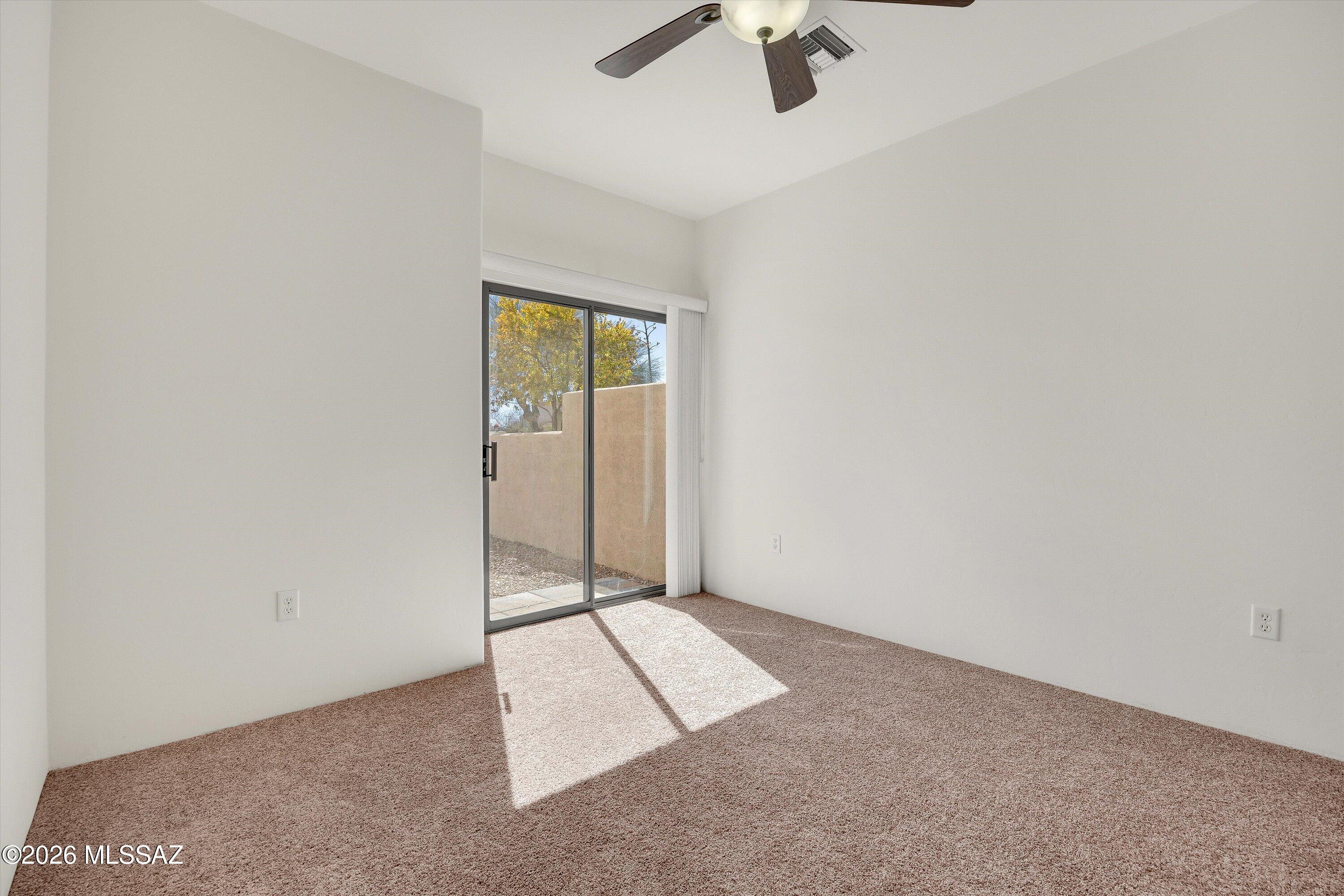 La Esperanza Town Homes (1-26) - Residential