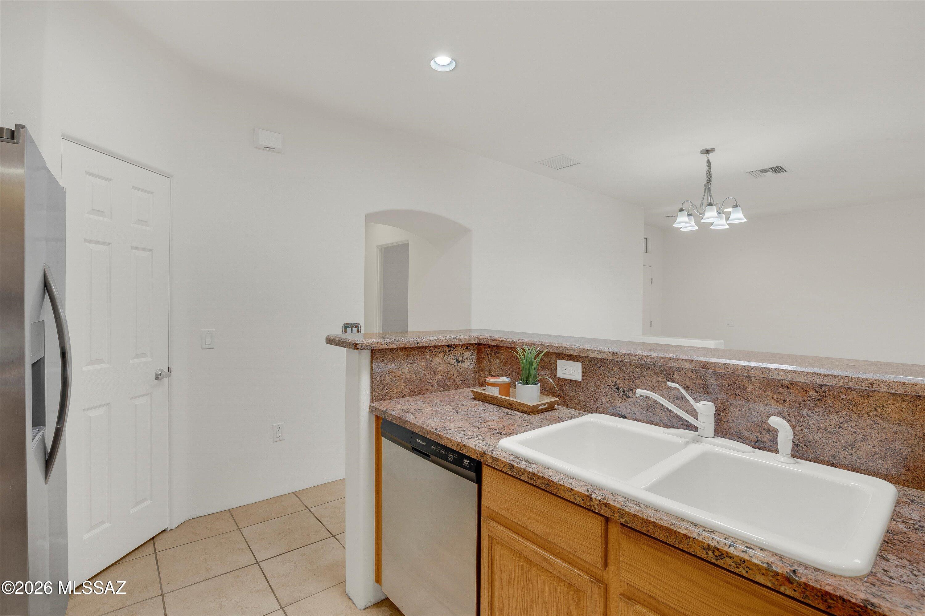 La Esperanza Town Homes (1-26) - Residential
