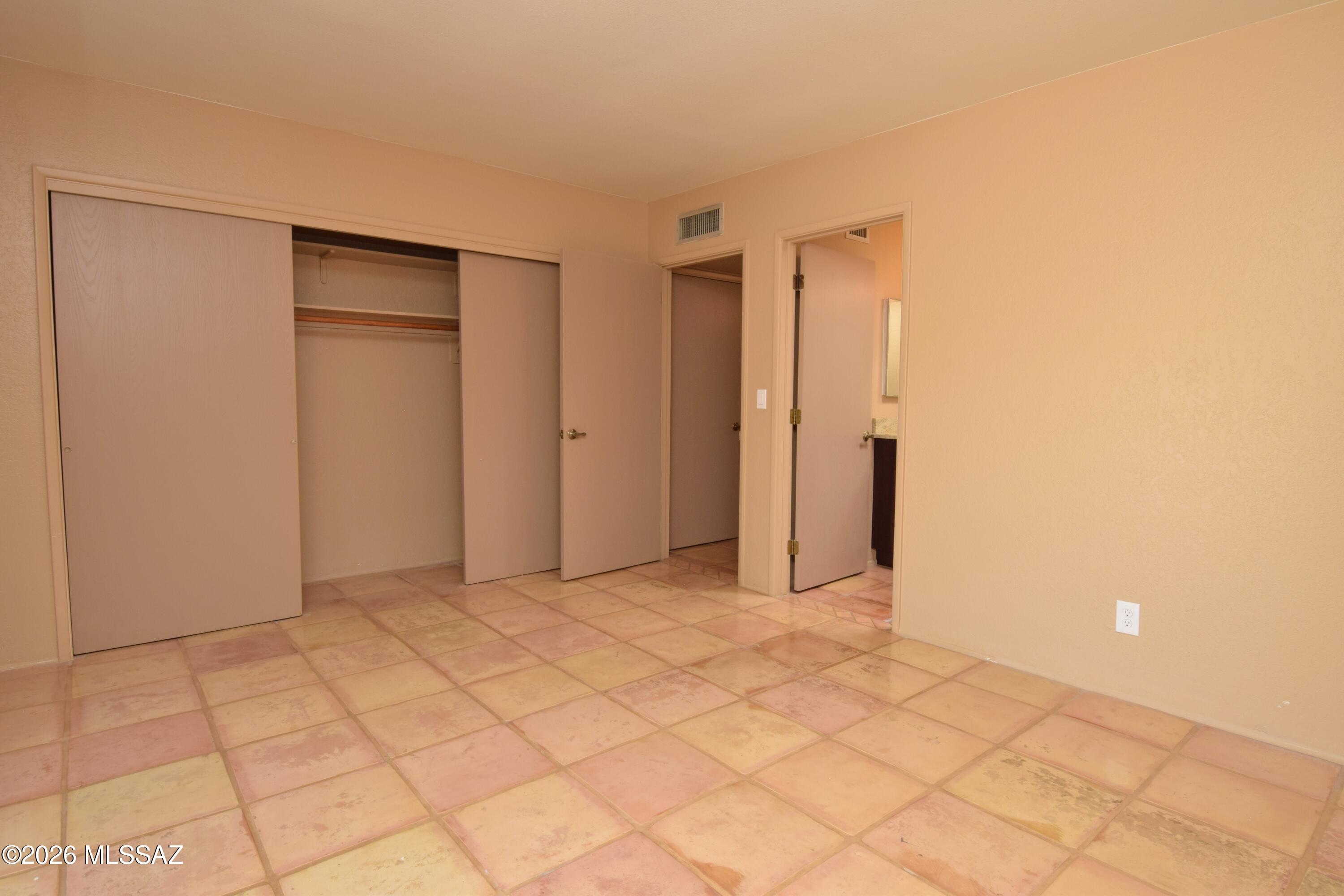 Sunrise Presidio Townhomes (1-297) - Residential Lease