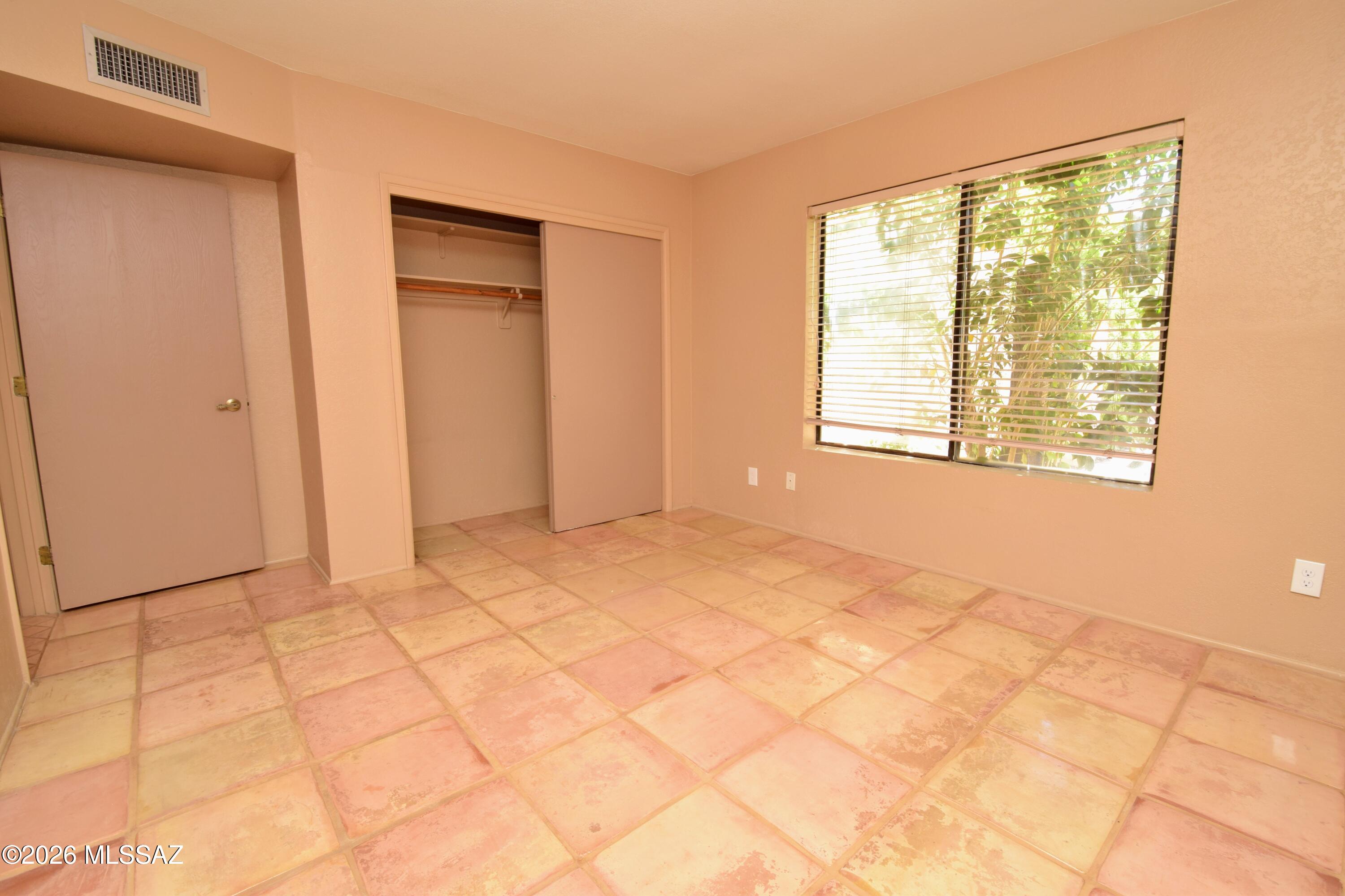 Sunrise Presidio Townhomes (1-297) - Residential Lease