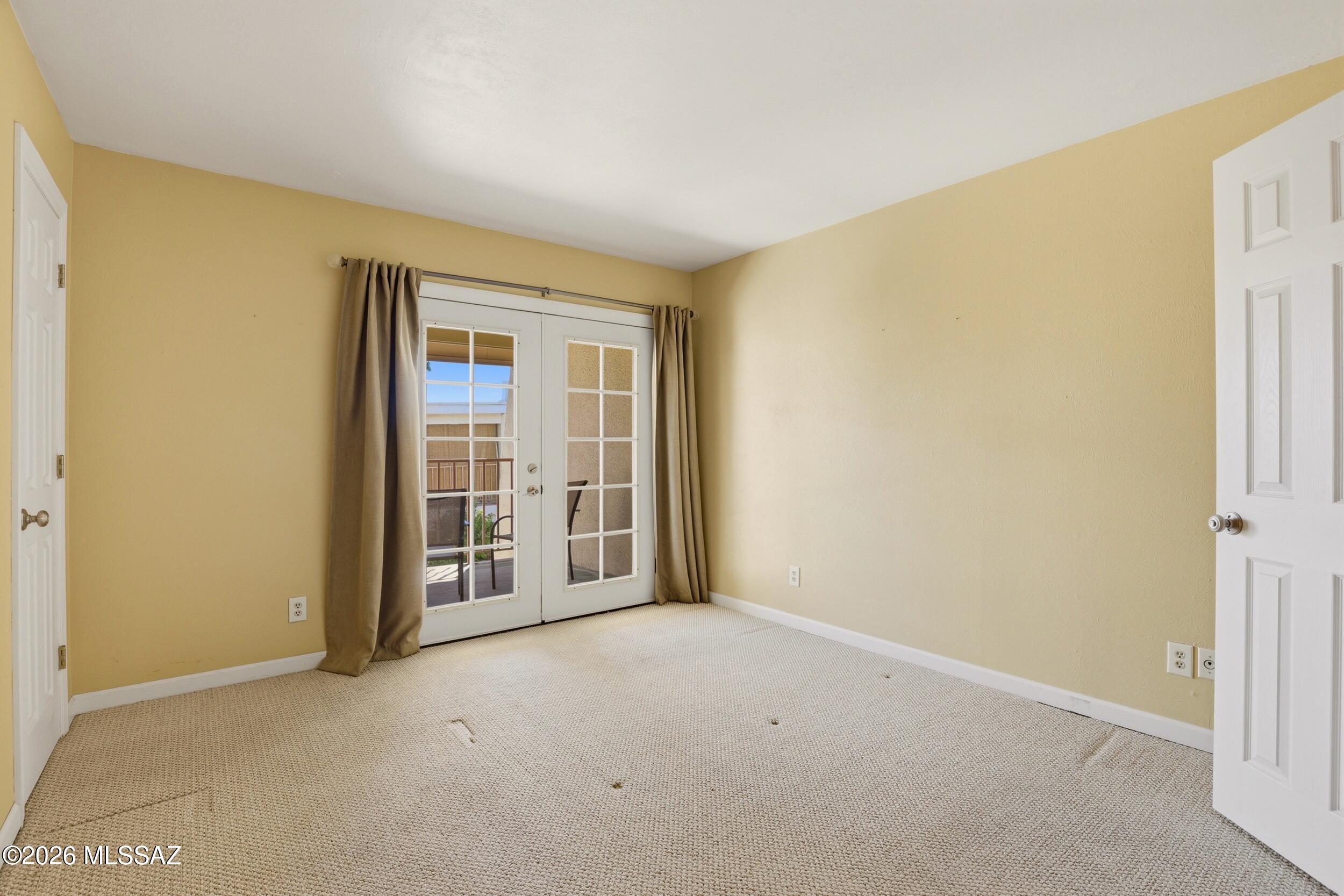 Las Colinas Condominiums - Residential
