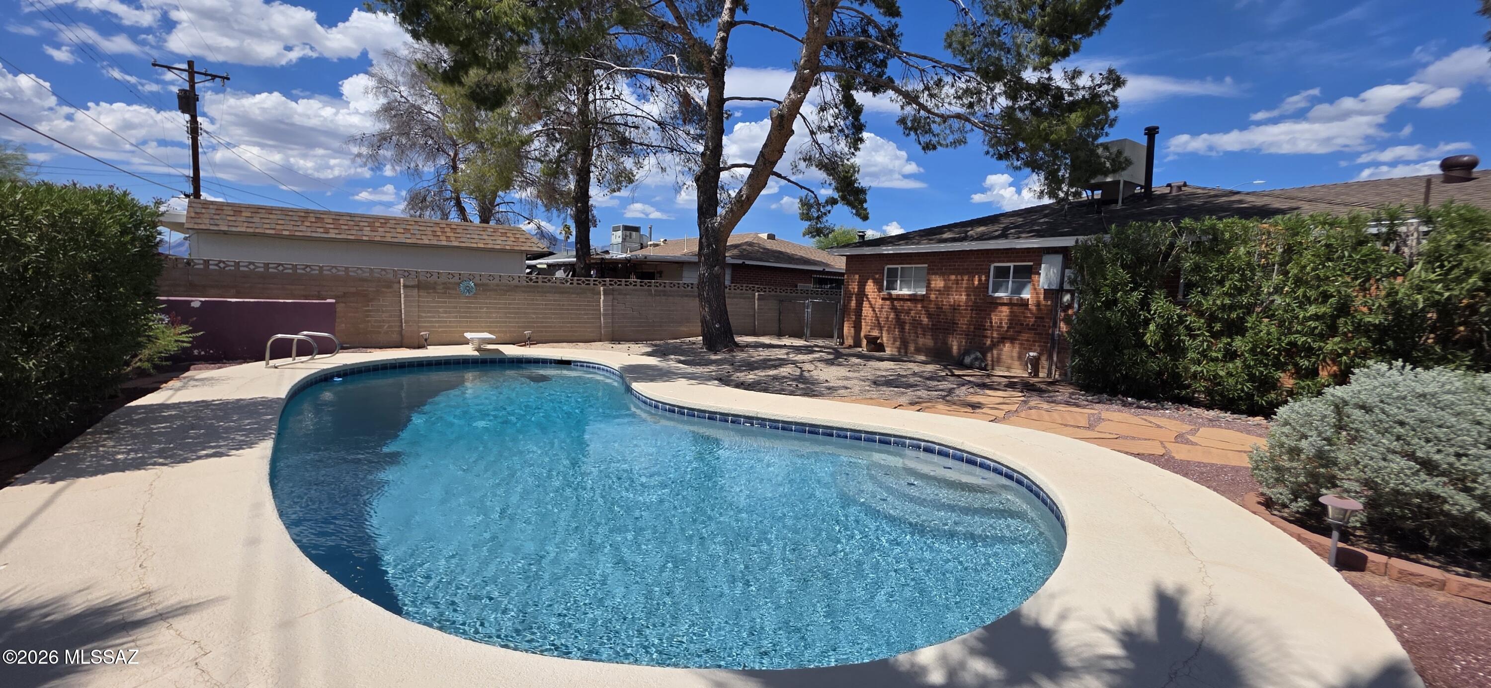 Manana Vista - Residential