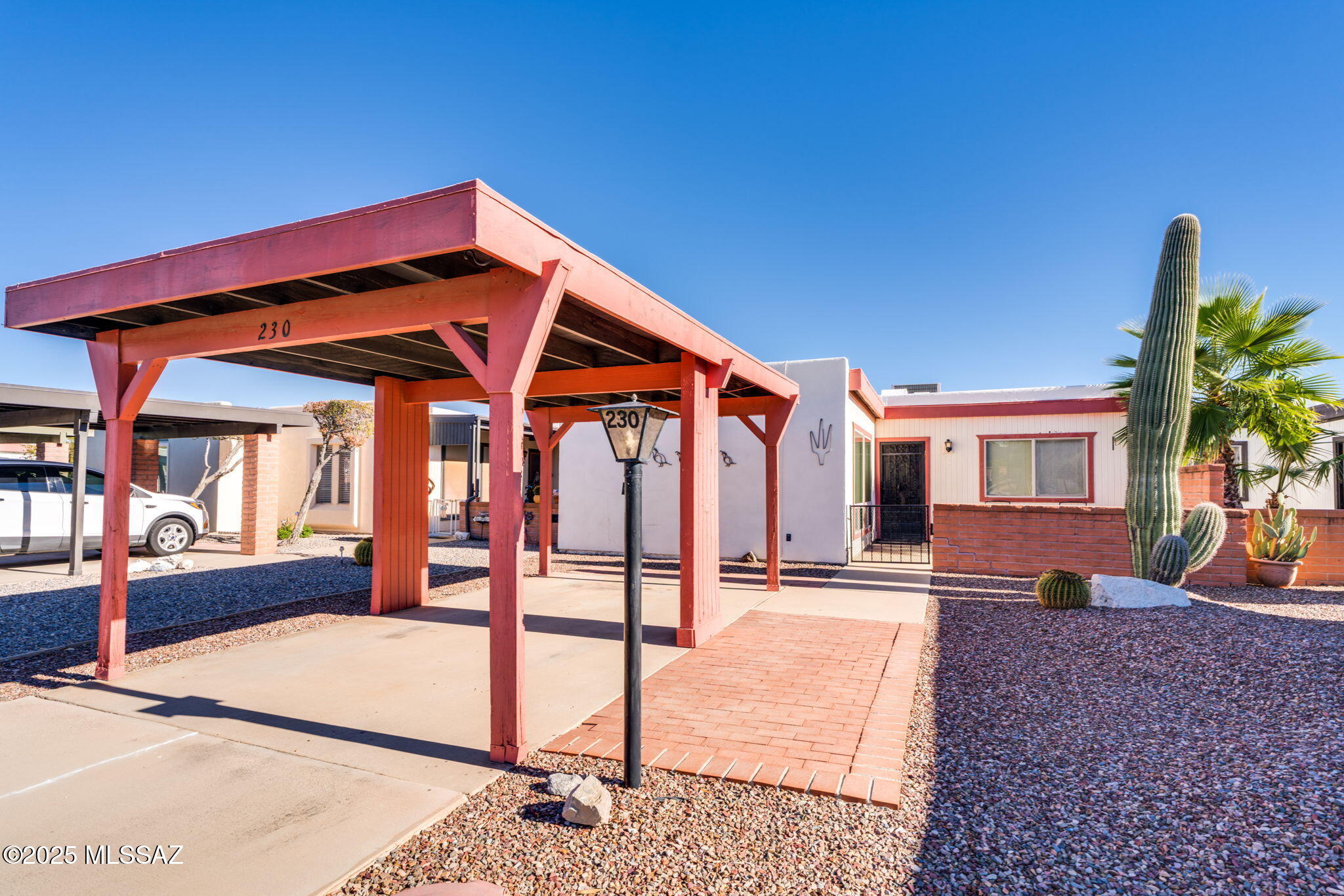 Green Valley Townhouses NO.7 - Residential