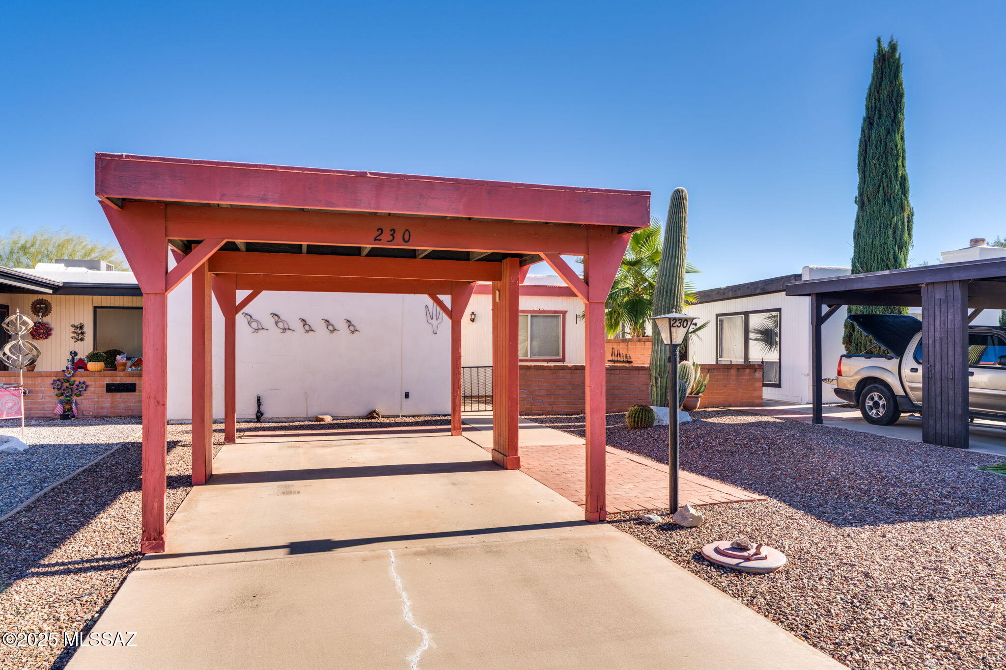 Green Valley Townhouses NO.7 - Residential