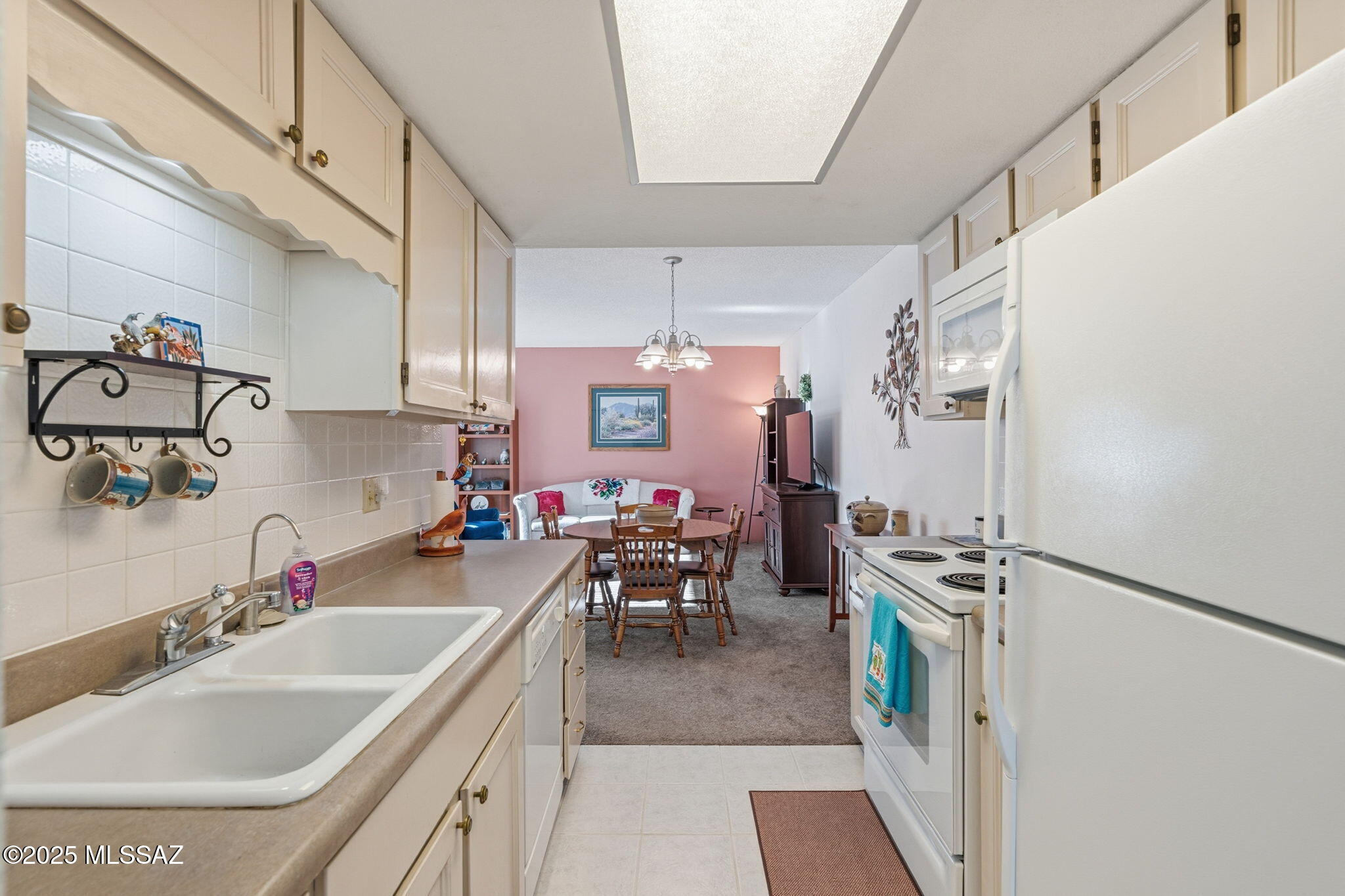 Green Valley Townhouses NO.7 - Residential