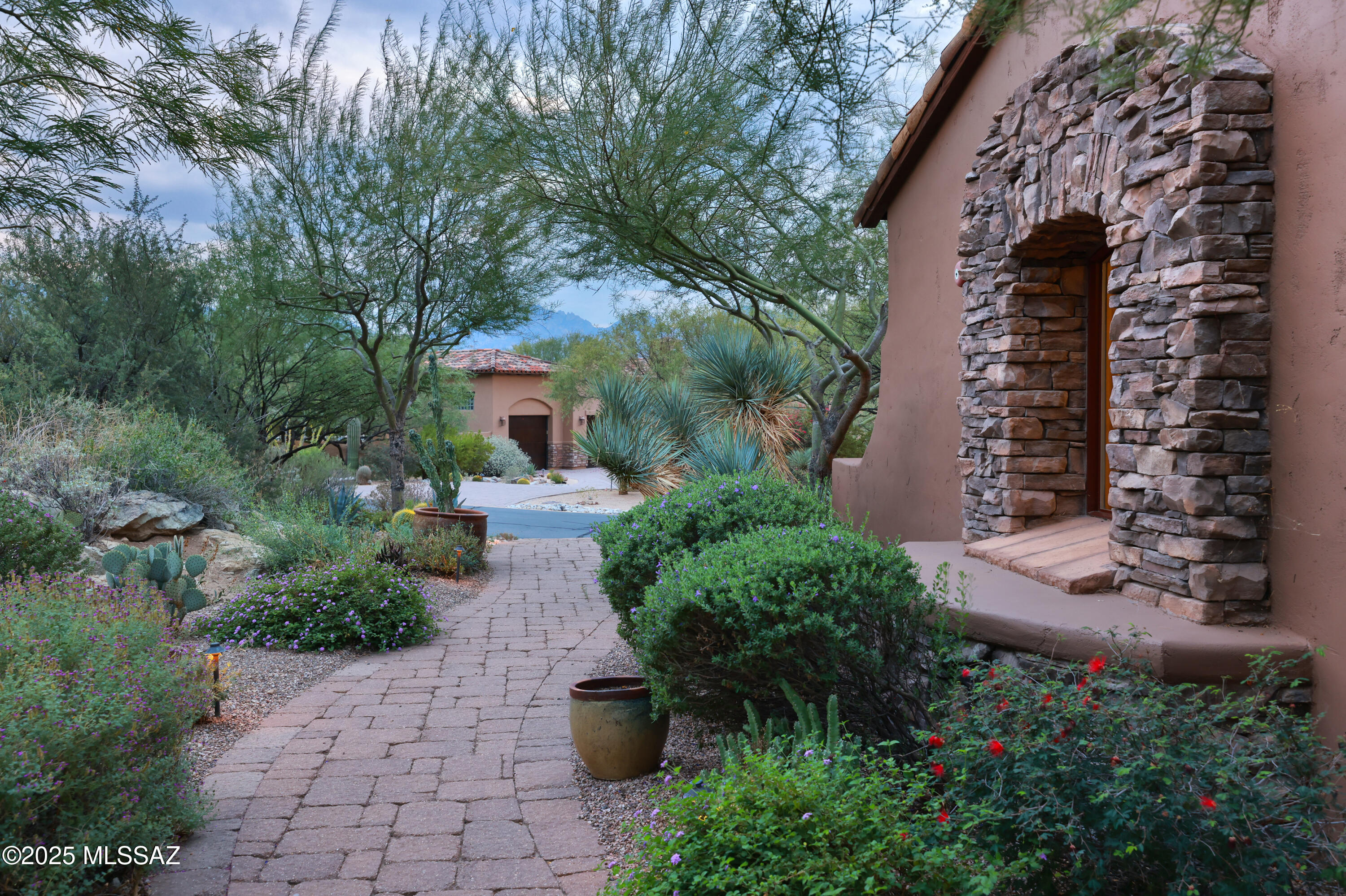 Stone Canyon III - Residential