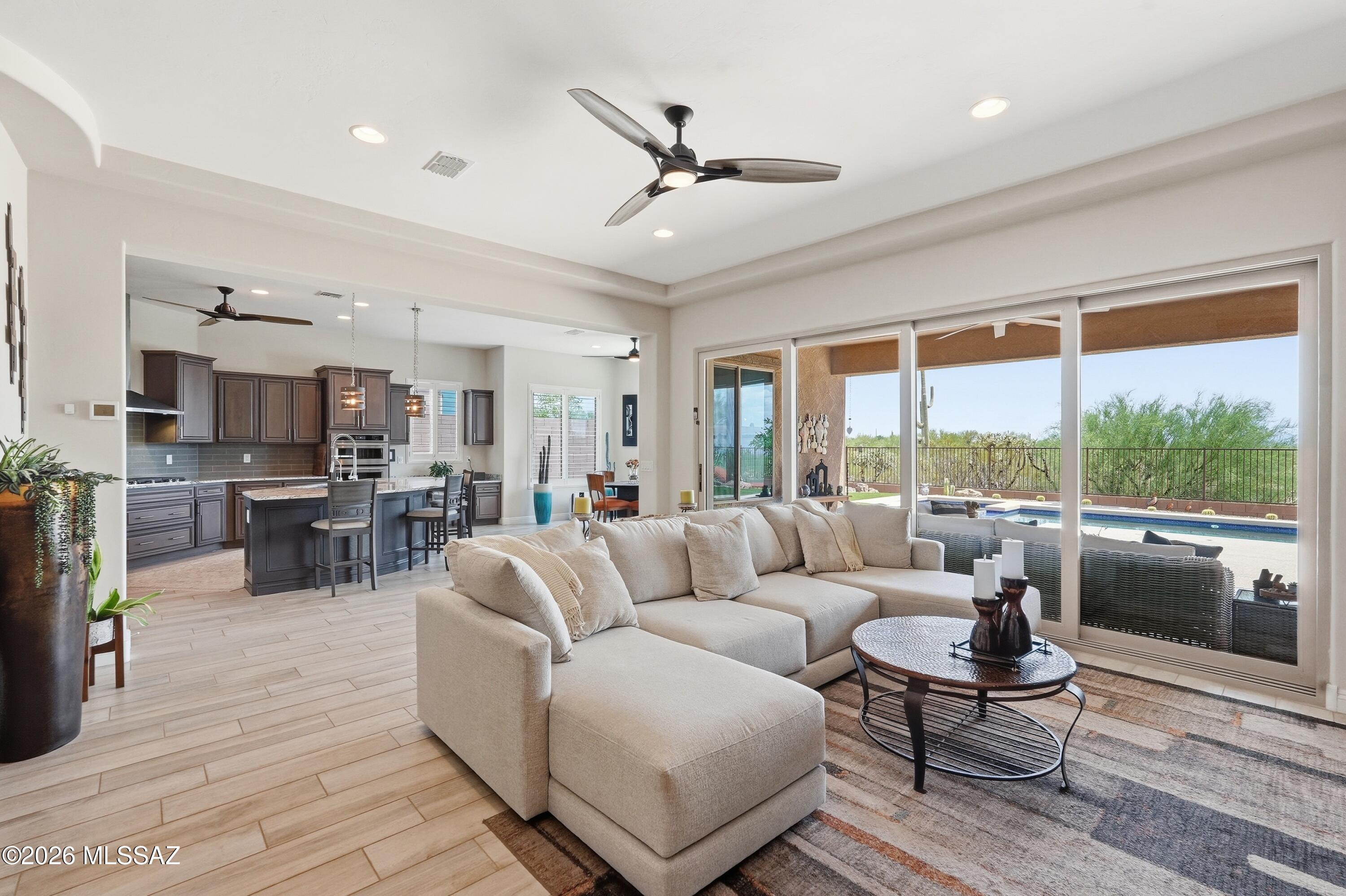 Del Webb At Dove Mountain SQ20131930189 - Residential