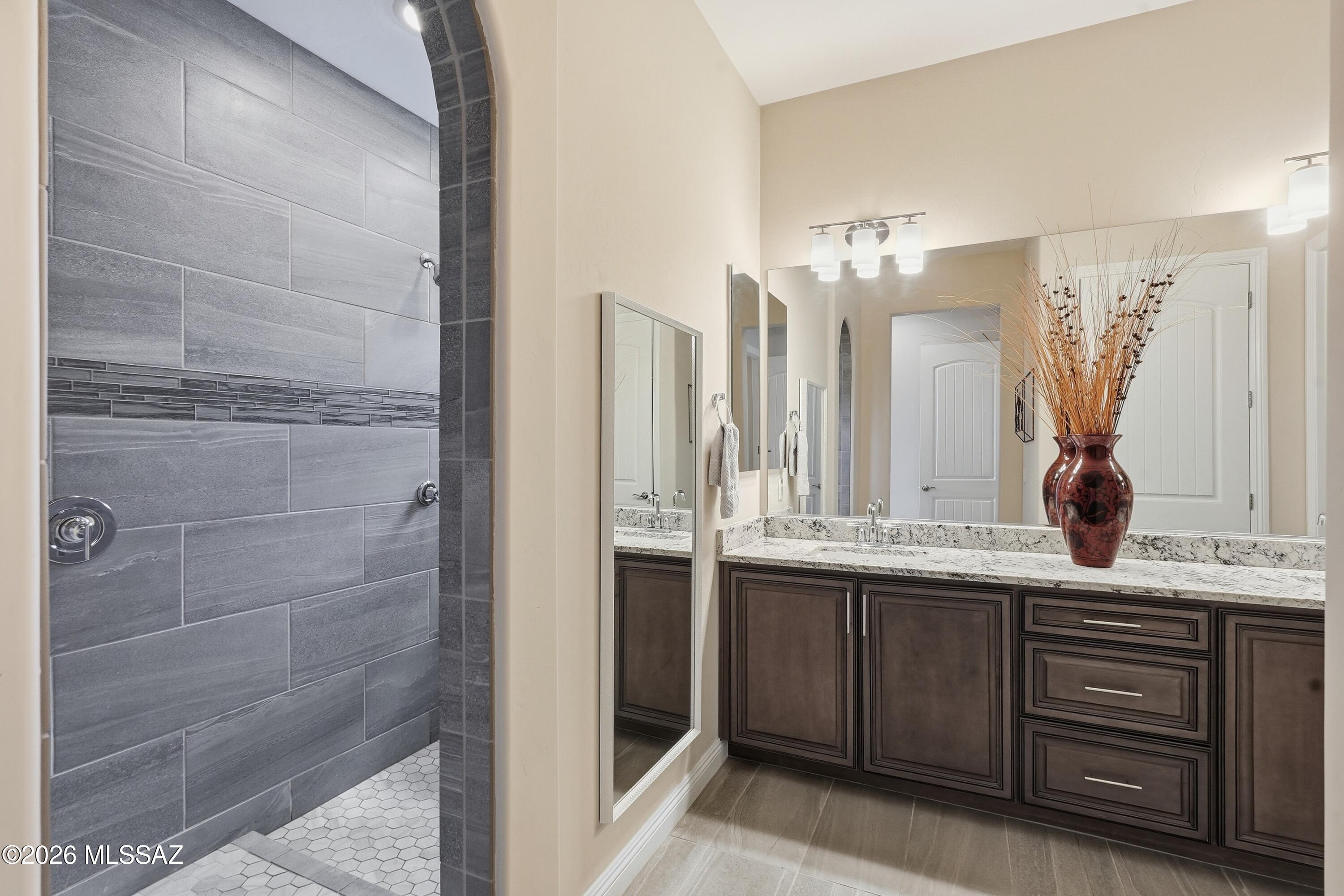 Del Webb At Dove Mountain SQ20131930189 - Residential