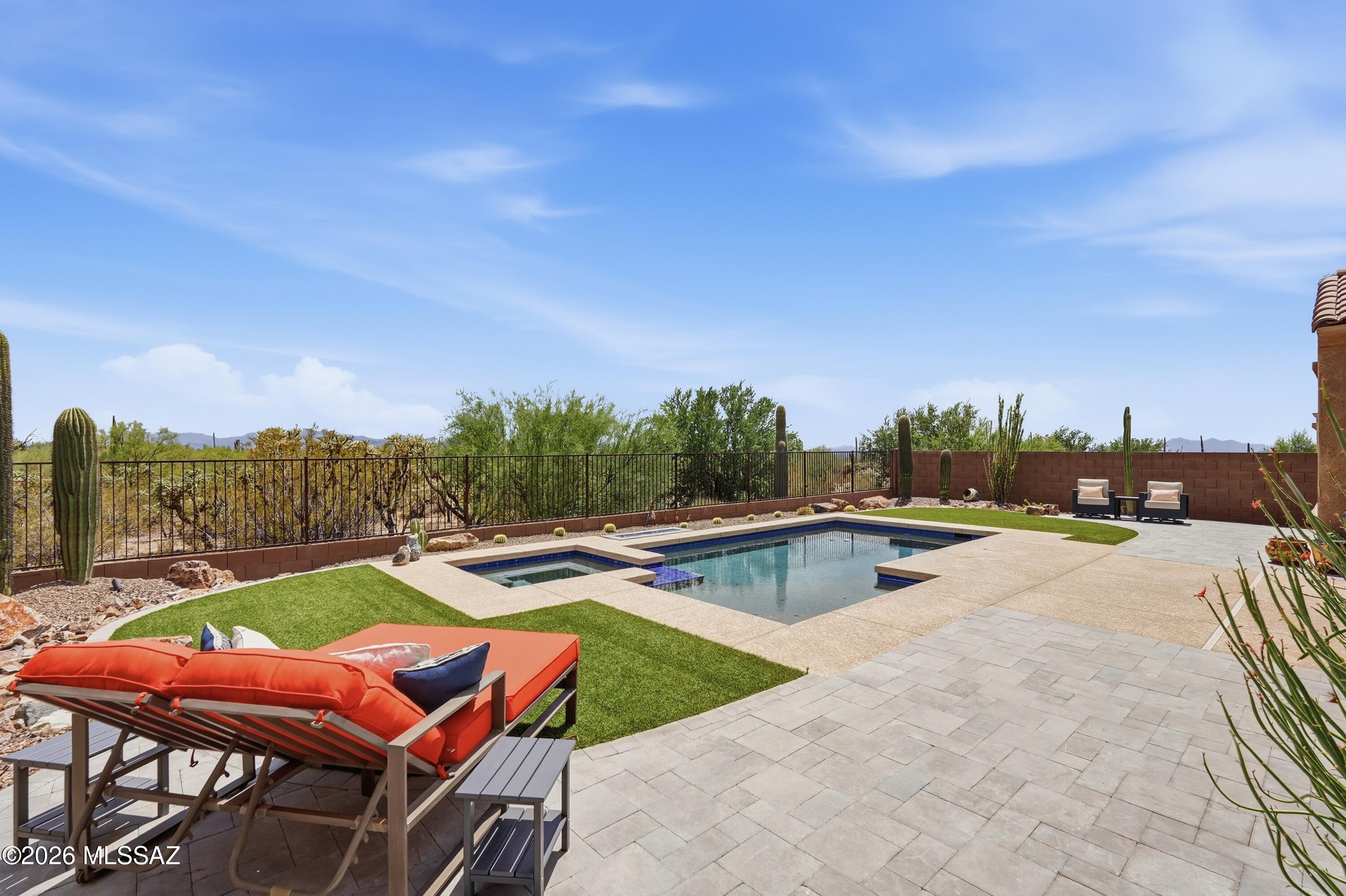 Del Webb At Dove Mountain SQ20131930189 - Residential