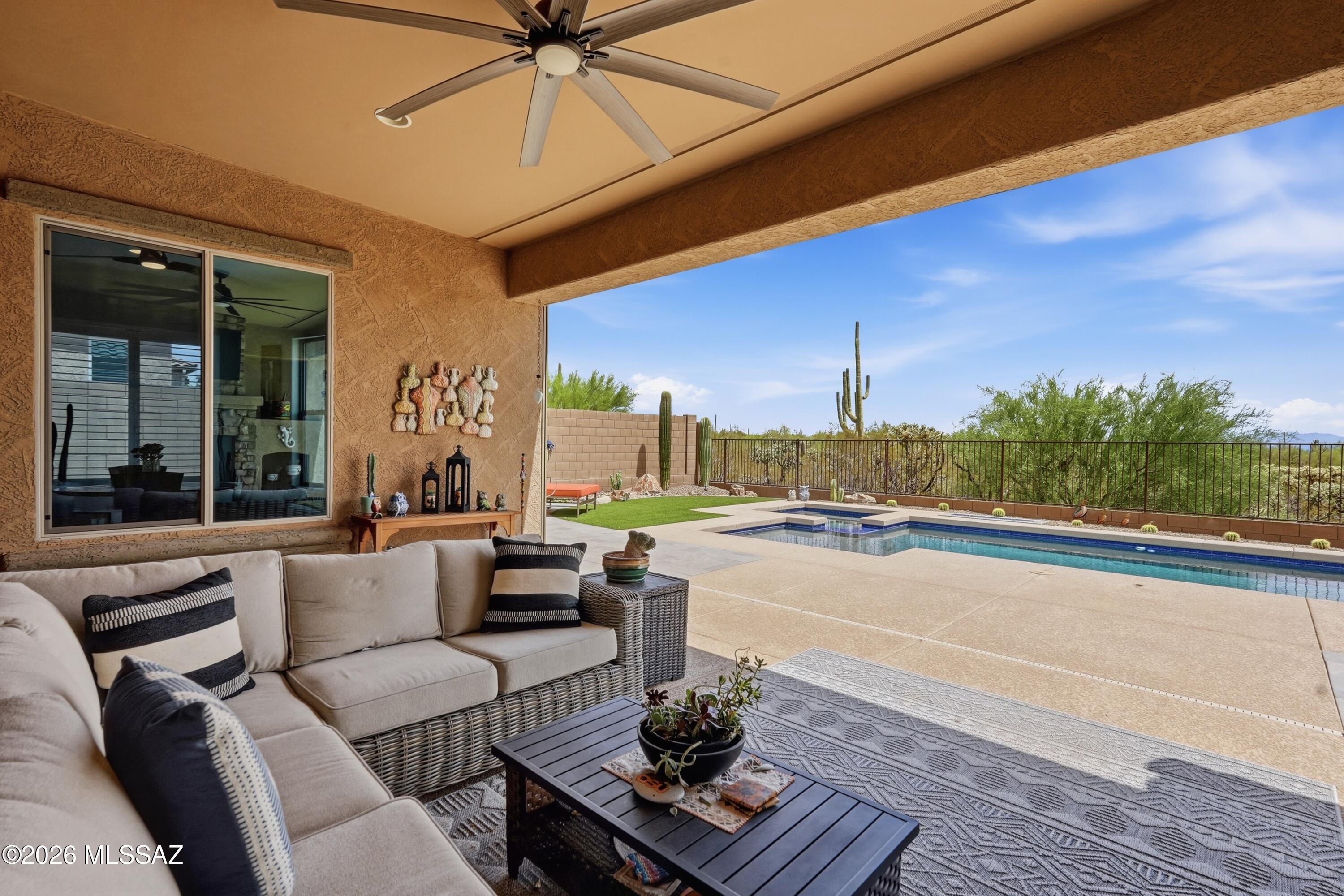 Del Webb At Dove Mountain SQ20131930189 - Residential