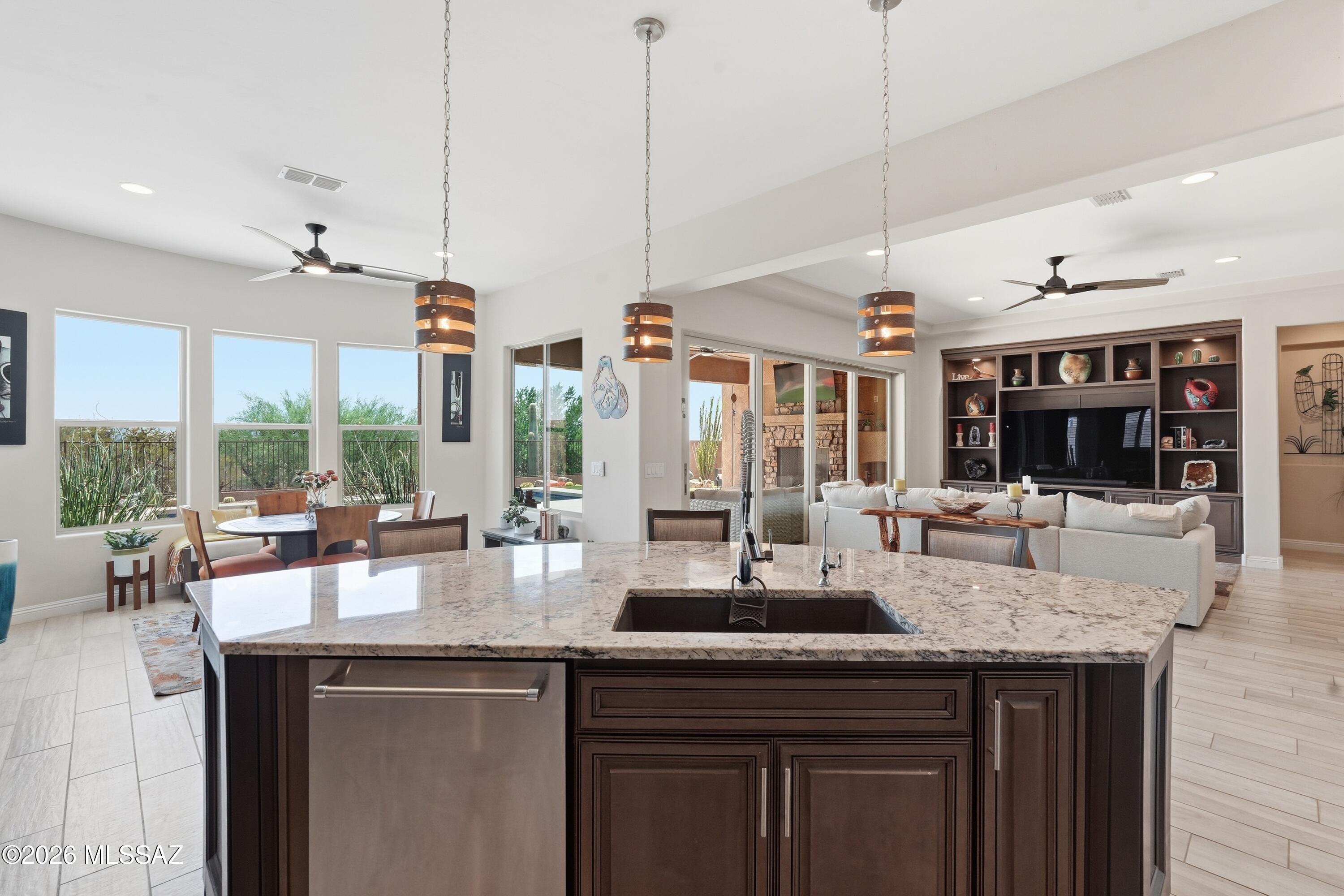 Del Webb At Dove Mountain SQ20131930189 - Residential