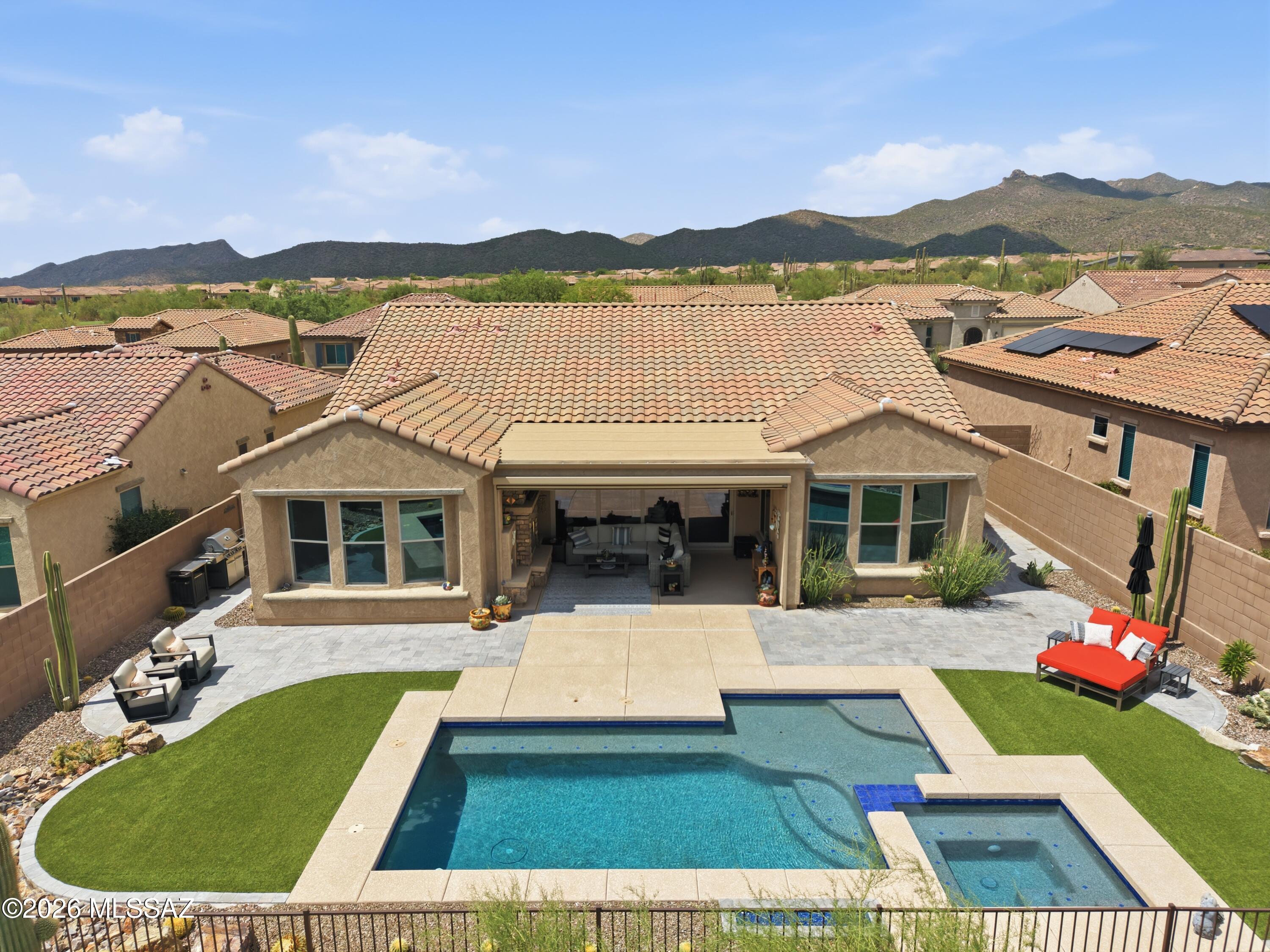 Del Webb At Dove Mountain SQ20131930189 - Residential