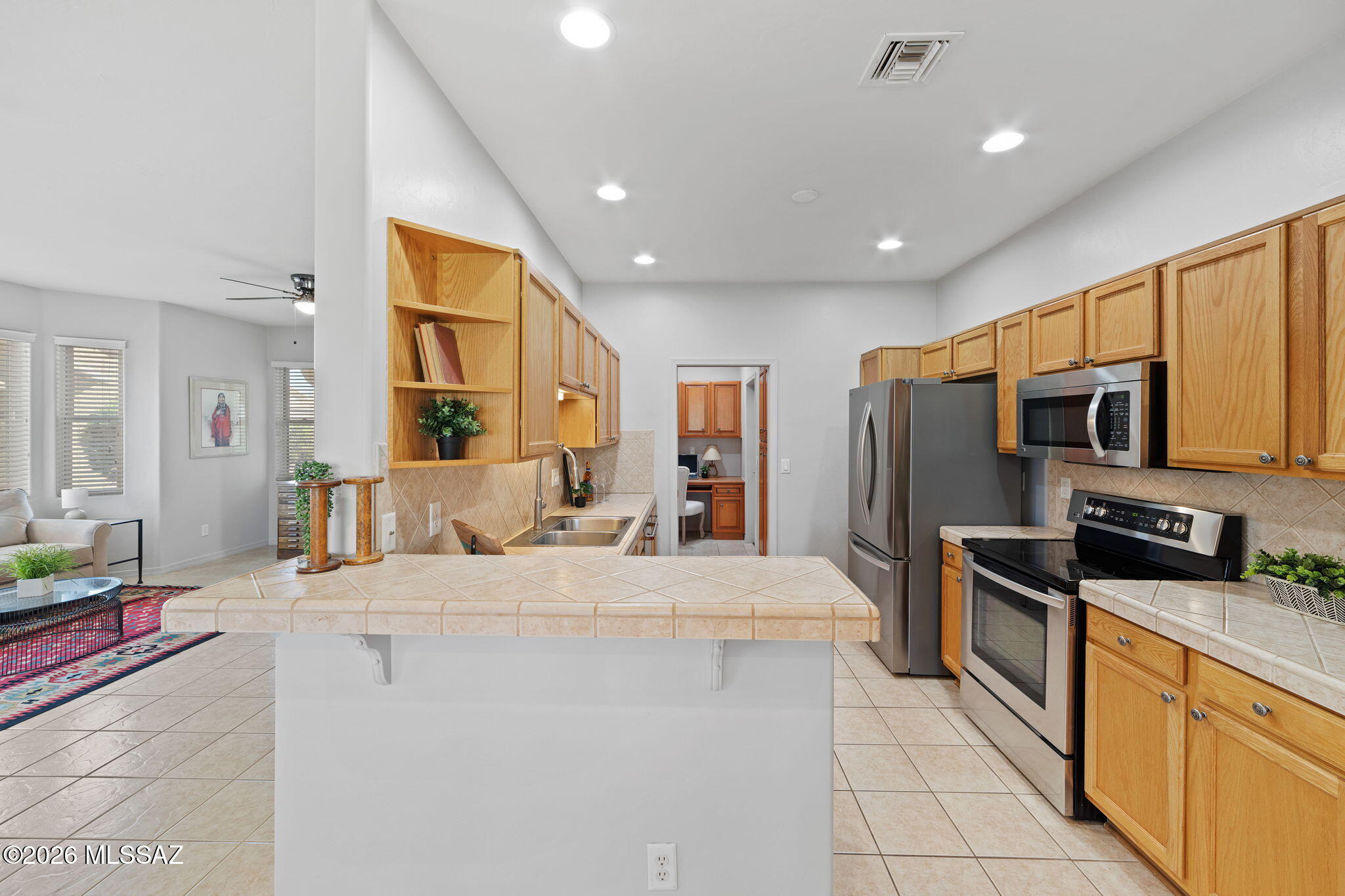 Las Campanas Village (1-111) - Residential