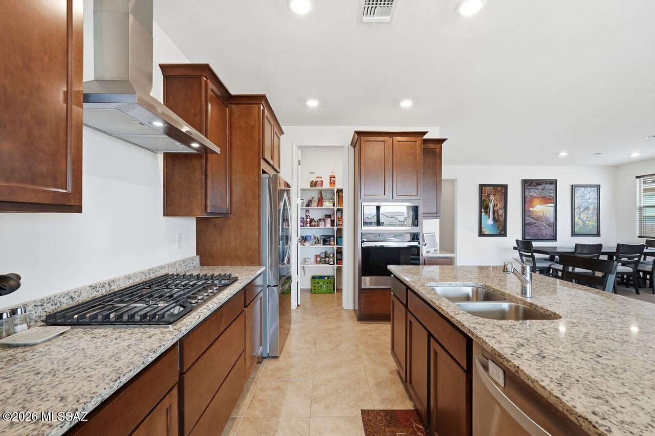 Gladden Farms Block 31 - Residential