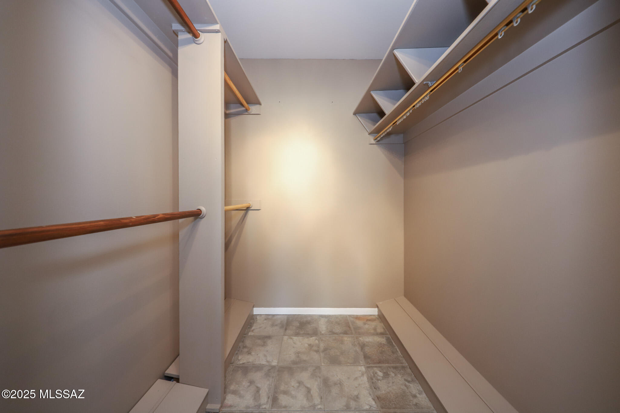 Country Club Heights - Residential Lease