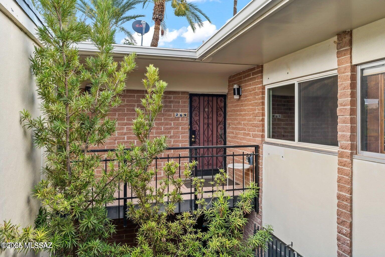 Country Club Heights - Residential Lease