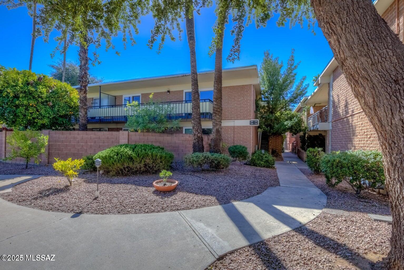 Country Club Heights - Residential Lease
