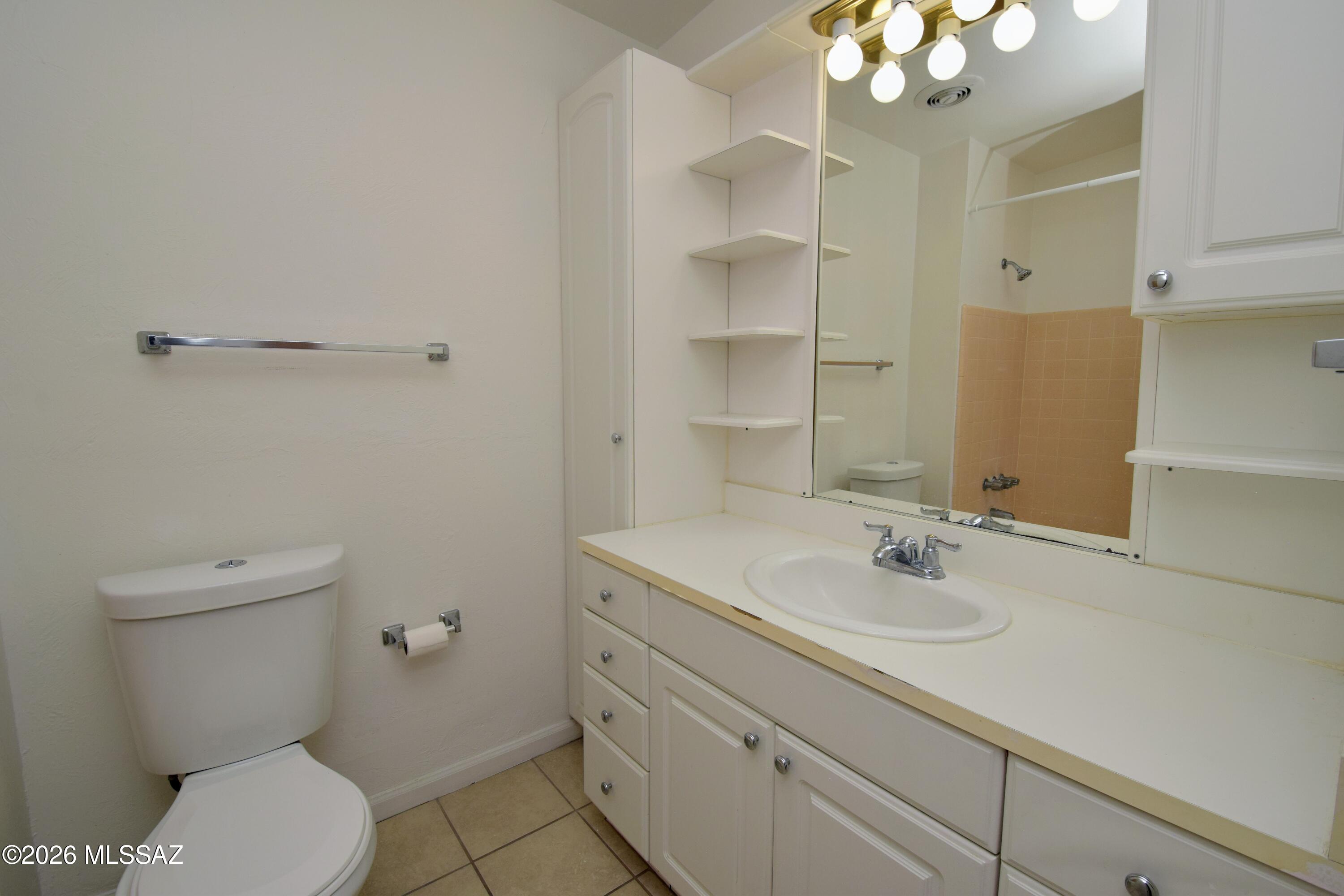 Fort Lowell Estates - Residential Lease