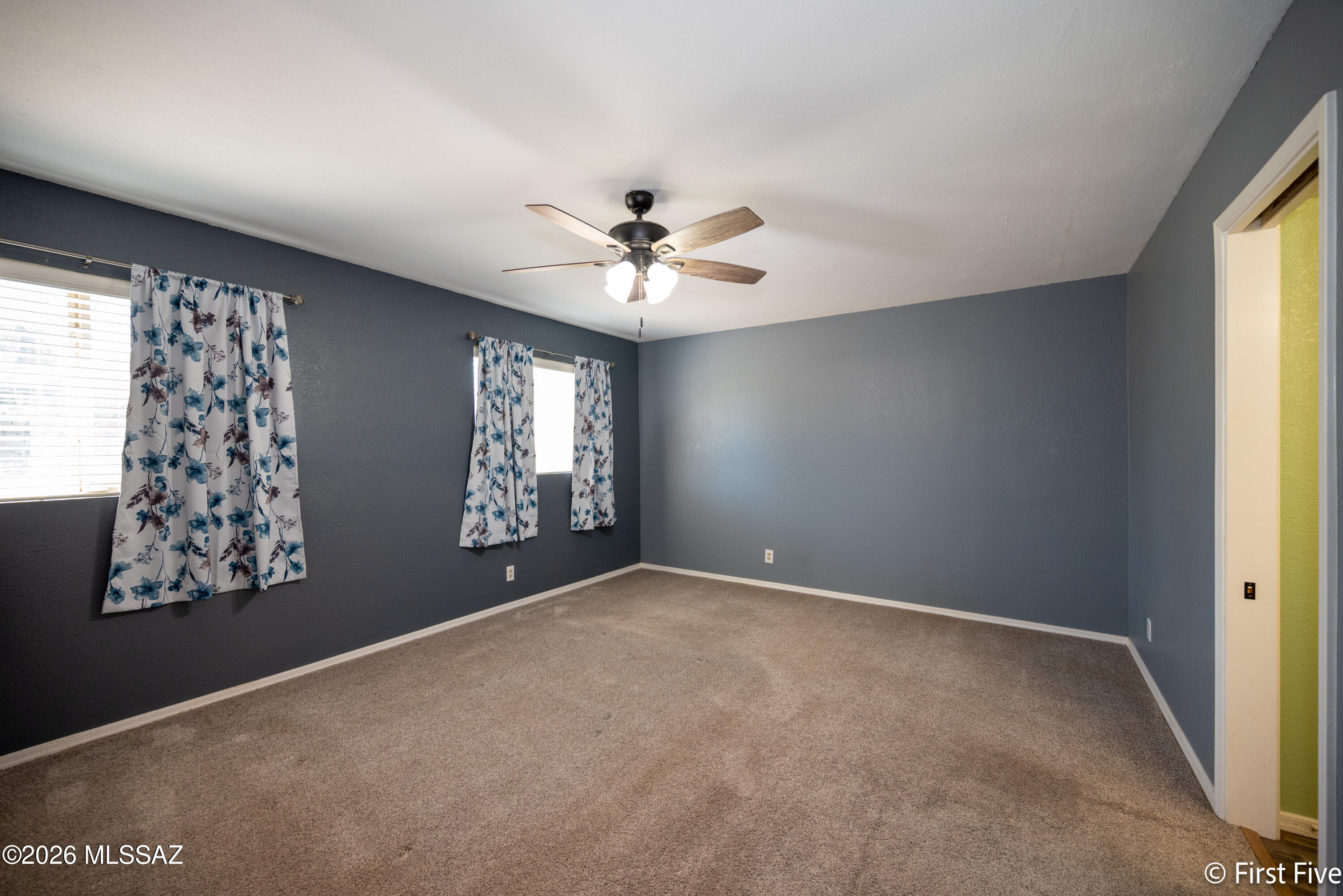 Countryside Terrace (240-398) - Residential Lease