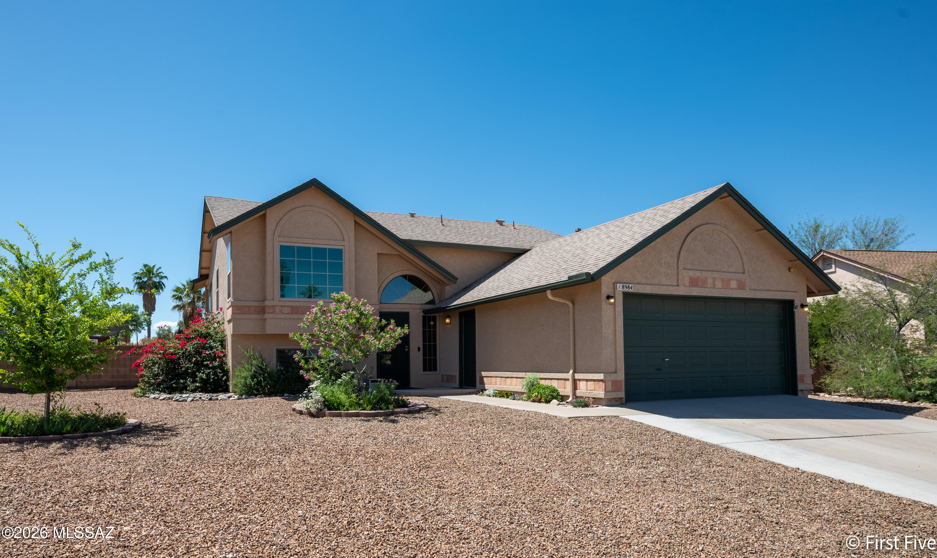 Countryside Terrace (240-398) - Residential Lease